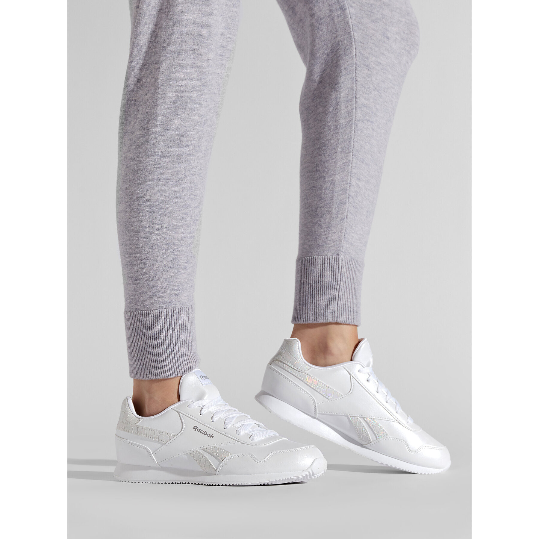 Reebok Обувки Royal Cl Jog 3.0 GW5233 Бял - Pepit.bg