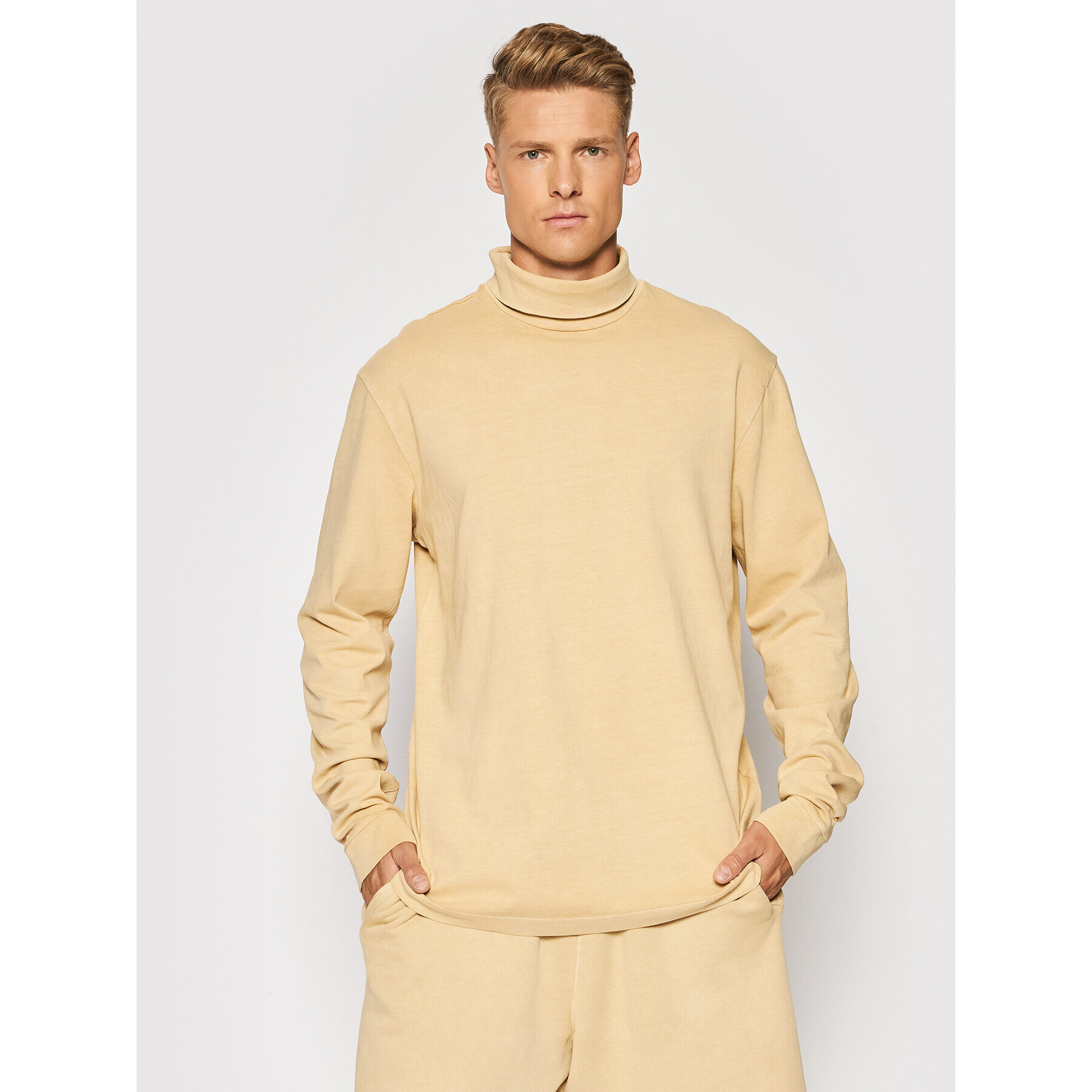 Reebok Classic Поло Classics Natural Dye GV3479 Бежов Oversize - Pepit.bg