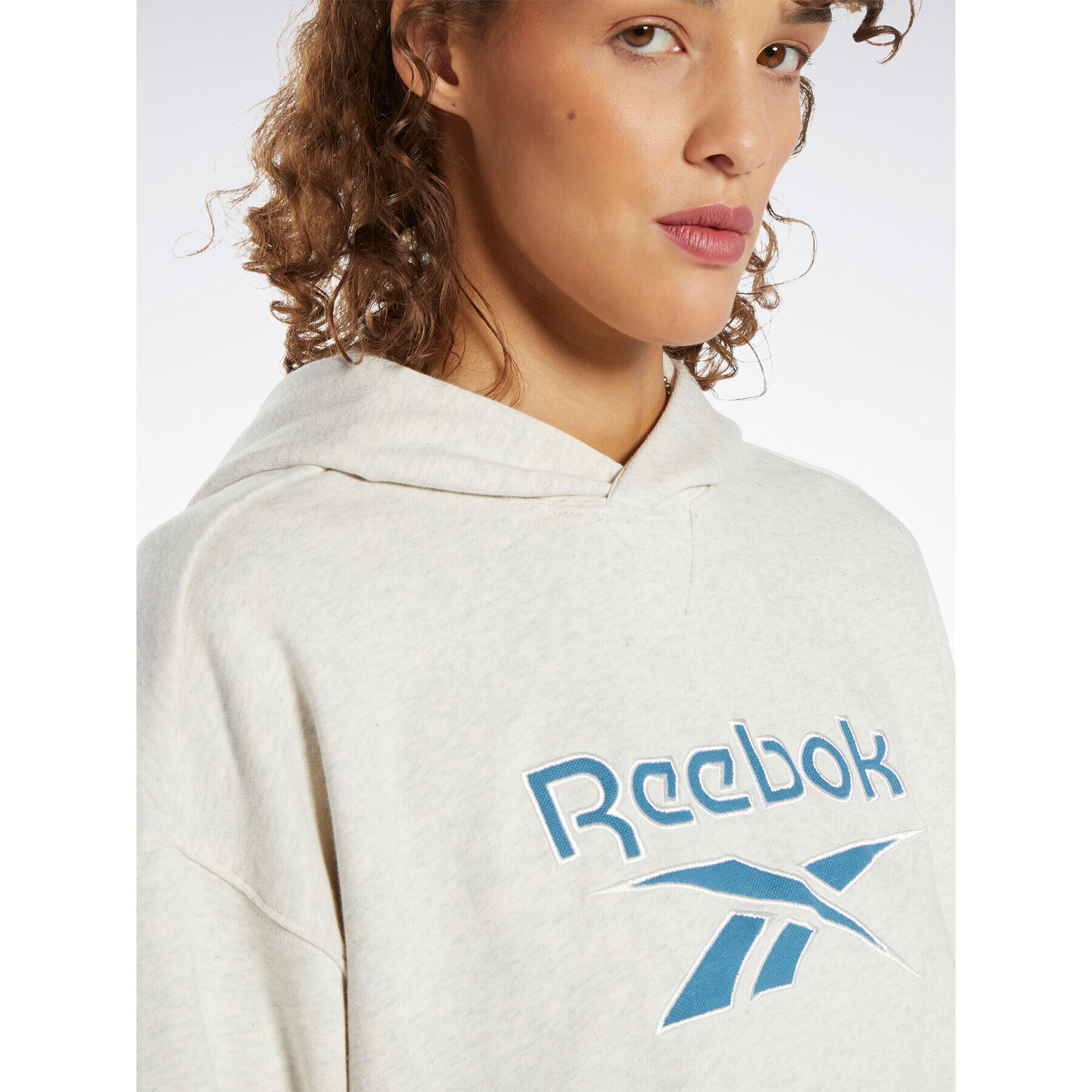 Reebok Суитшърт Archive Classics Big Logo Fleece IC8095 Сив Oversize - Pepit.bg