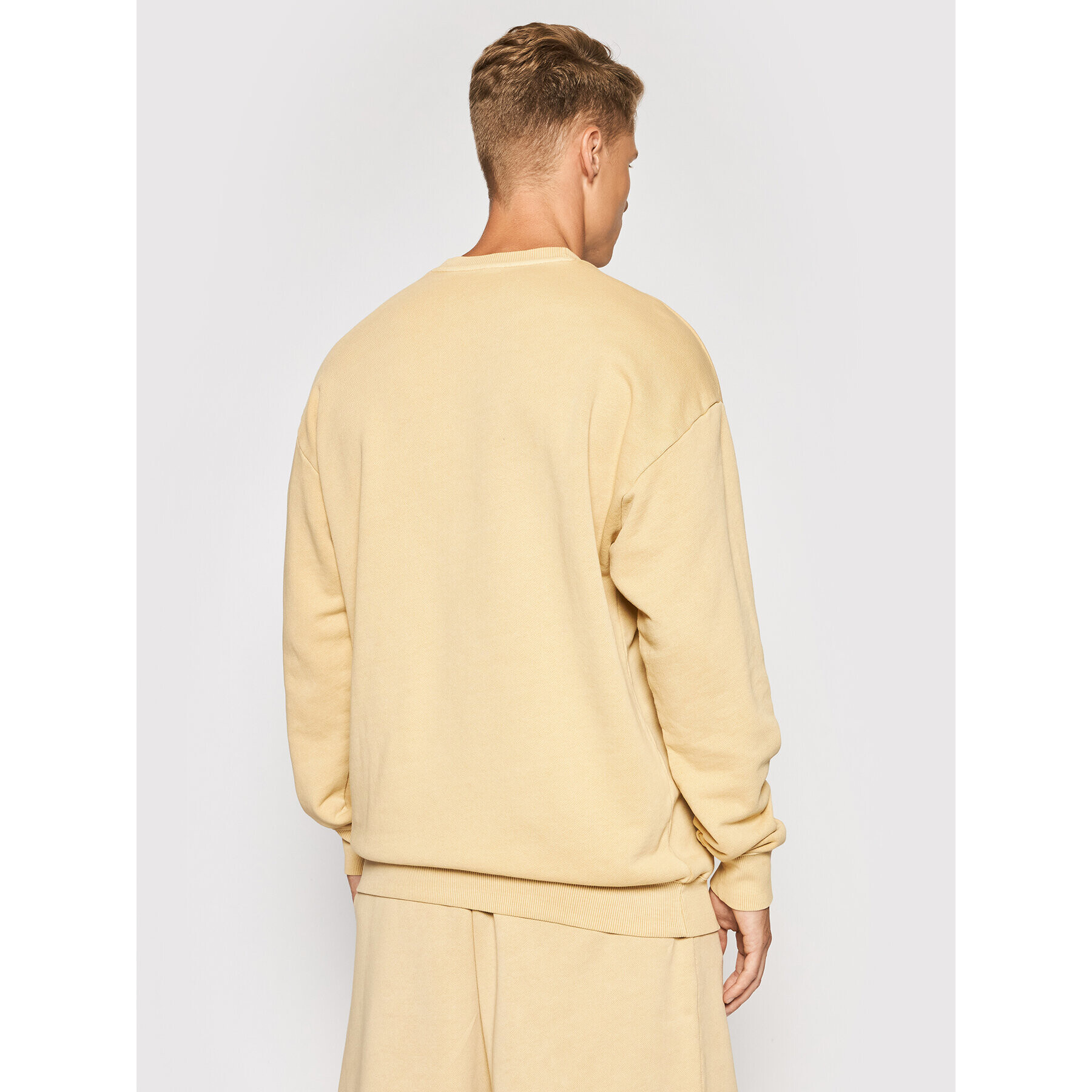 Reebok Суитшърт Classics Natural Dye GV3473 Бежов Oversize - Pepit.bg