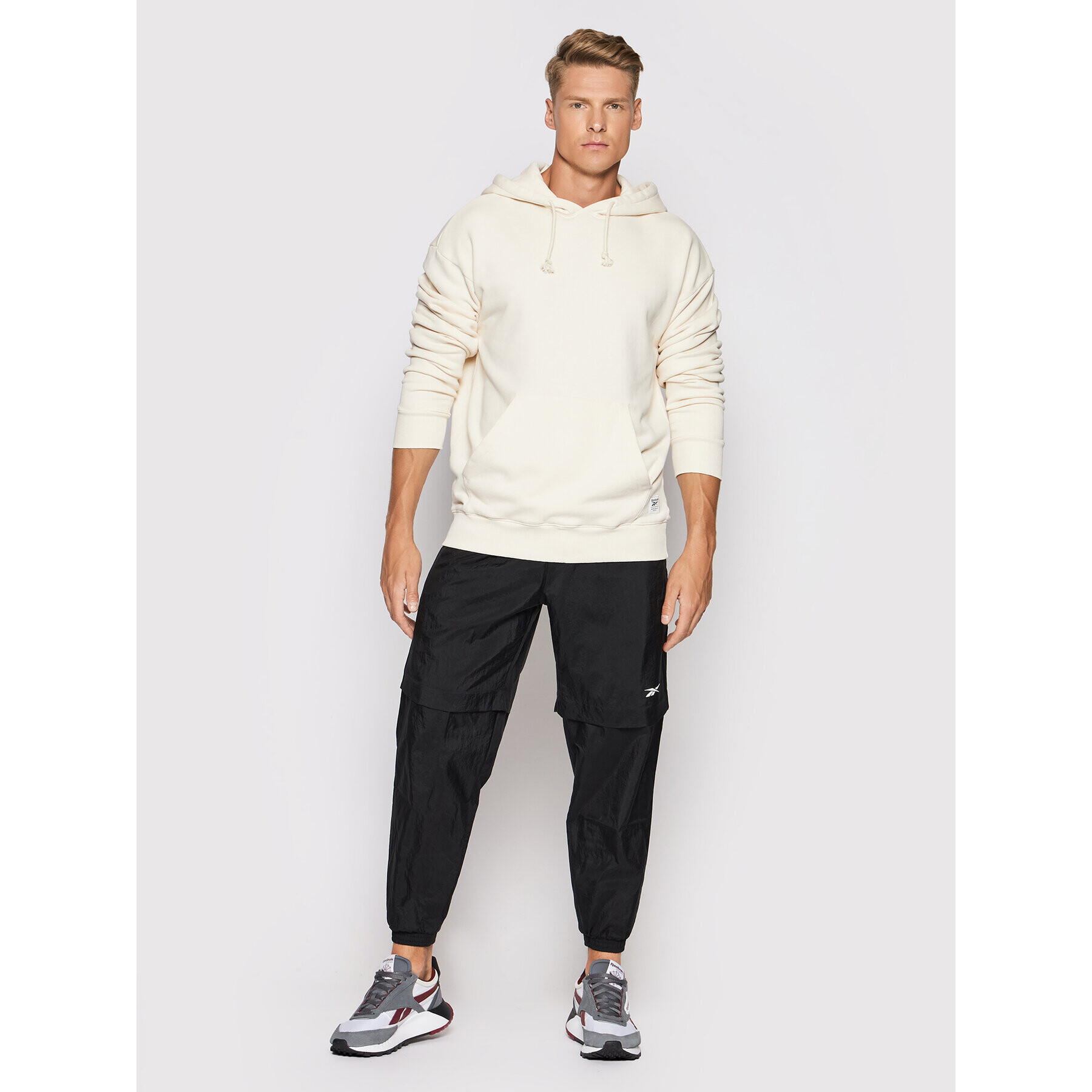 Reebok Classic Суитшърт Classics Non Dye GS9160 Бежов Oversize - Pepit.bg