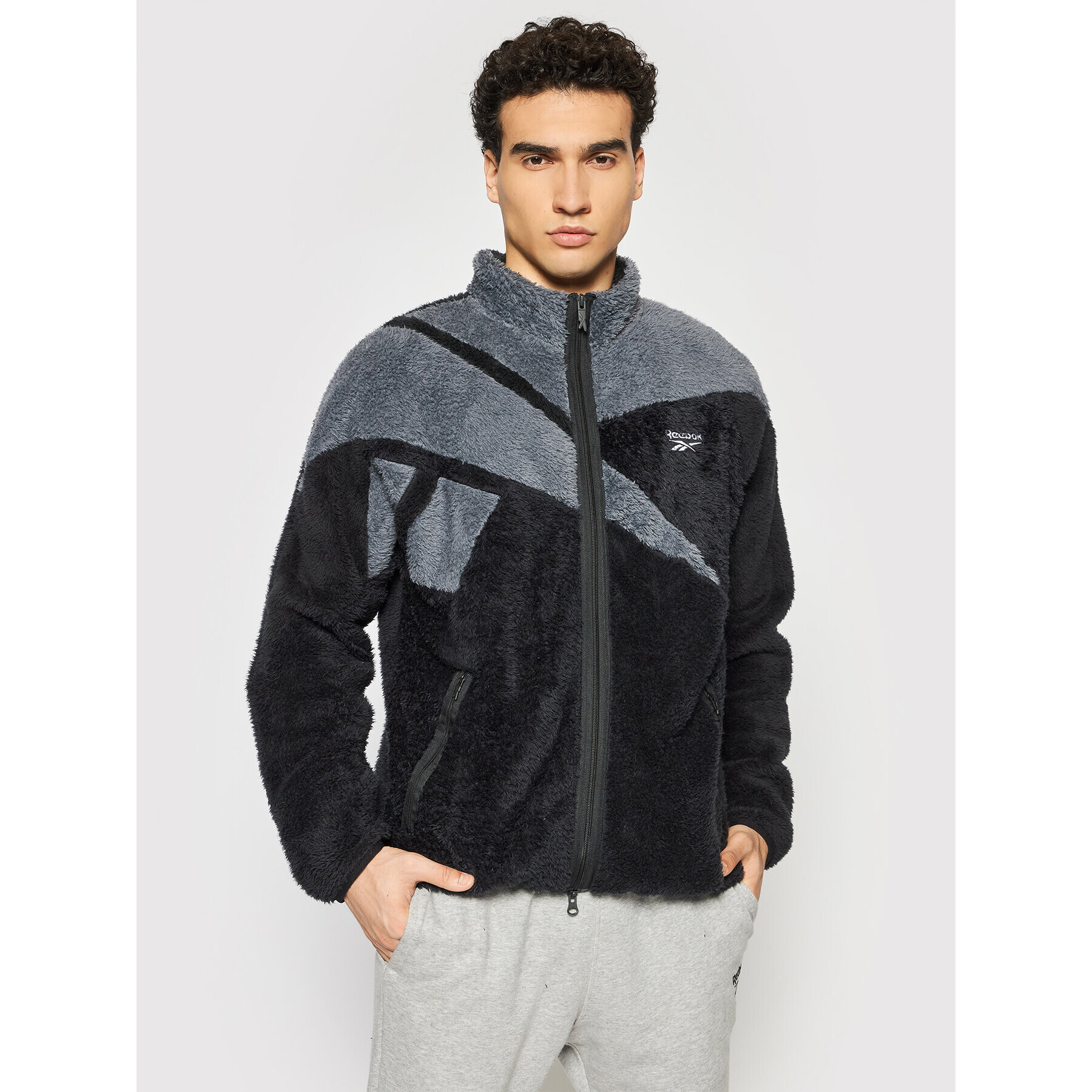 Reebok Classic Суитшърт Sherpa GV3485 Черен Regular Fit - Pepit.bg
