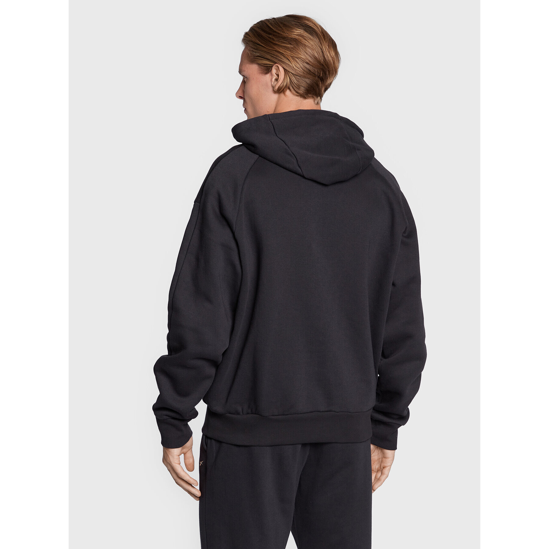 Reebok Classic Суитшърт Wardrobe Essentials HM3120 Черен Loose Fit - Pepit.bg
