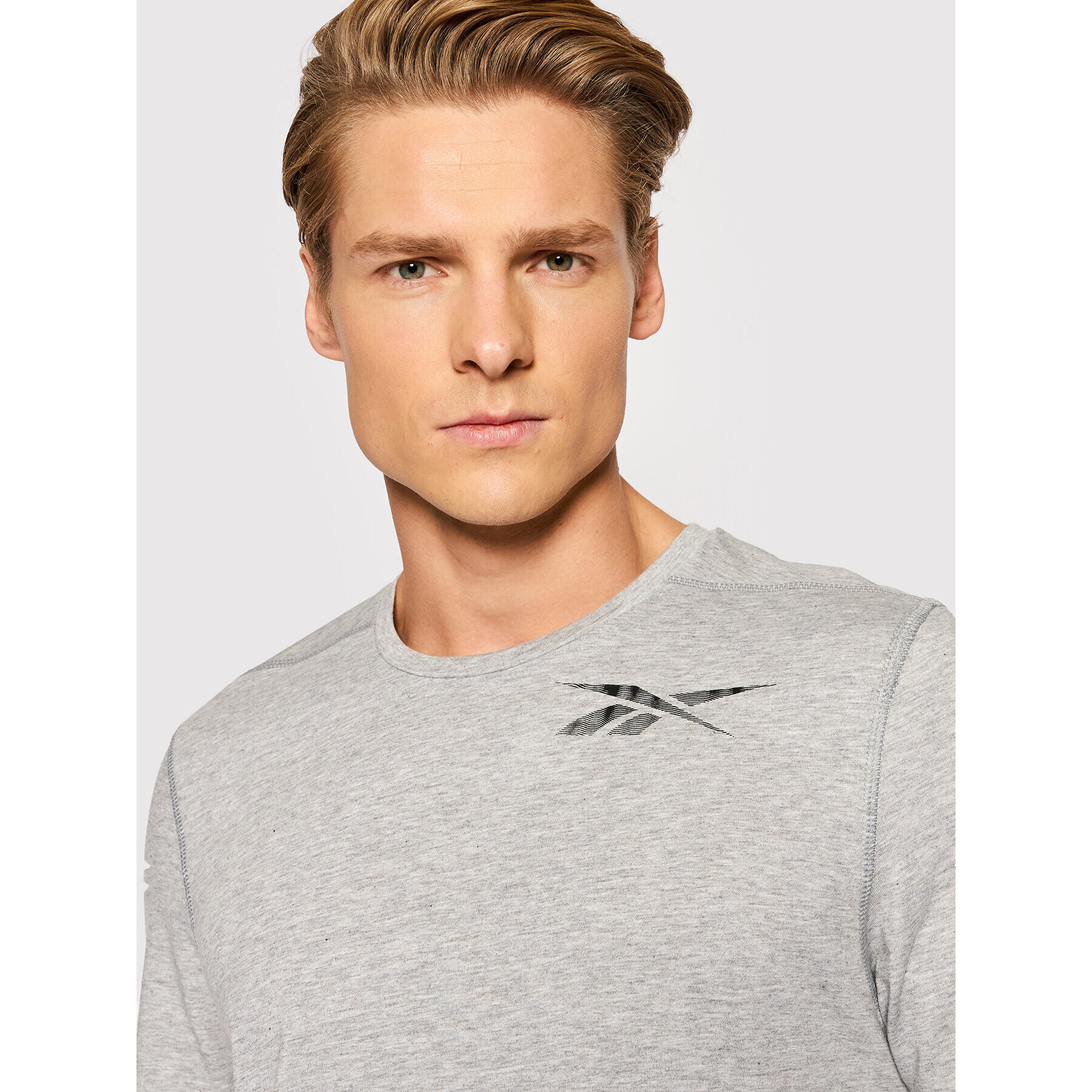 Reebok Тишърт H46604 Сив Regular Fit - Pepit.bg