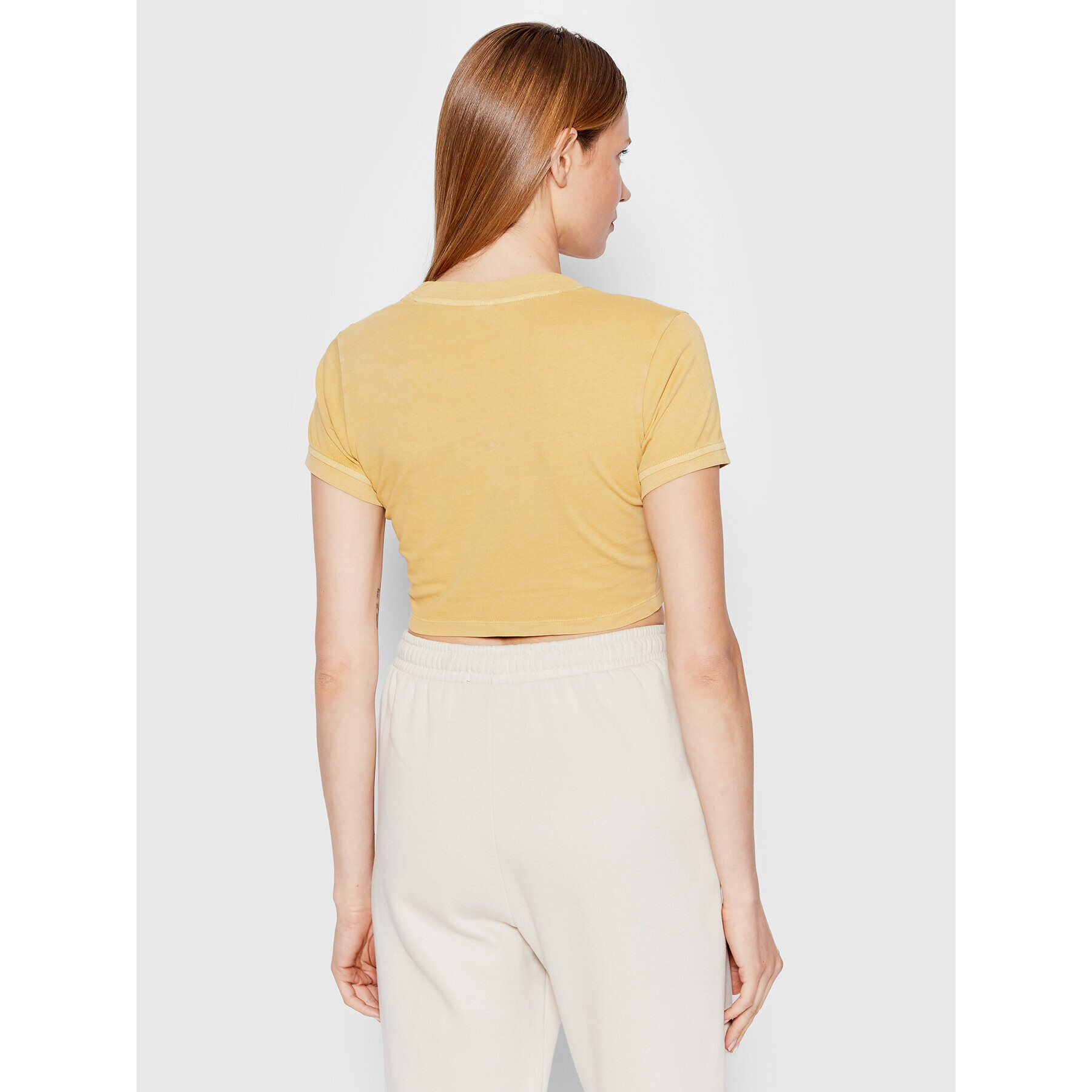 Reebok Тишърт Natural Dye HK4969 Жълт Slim Fit - Pepit.bg