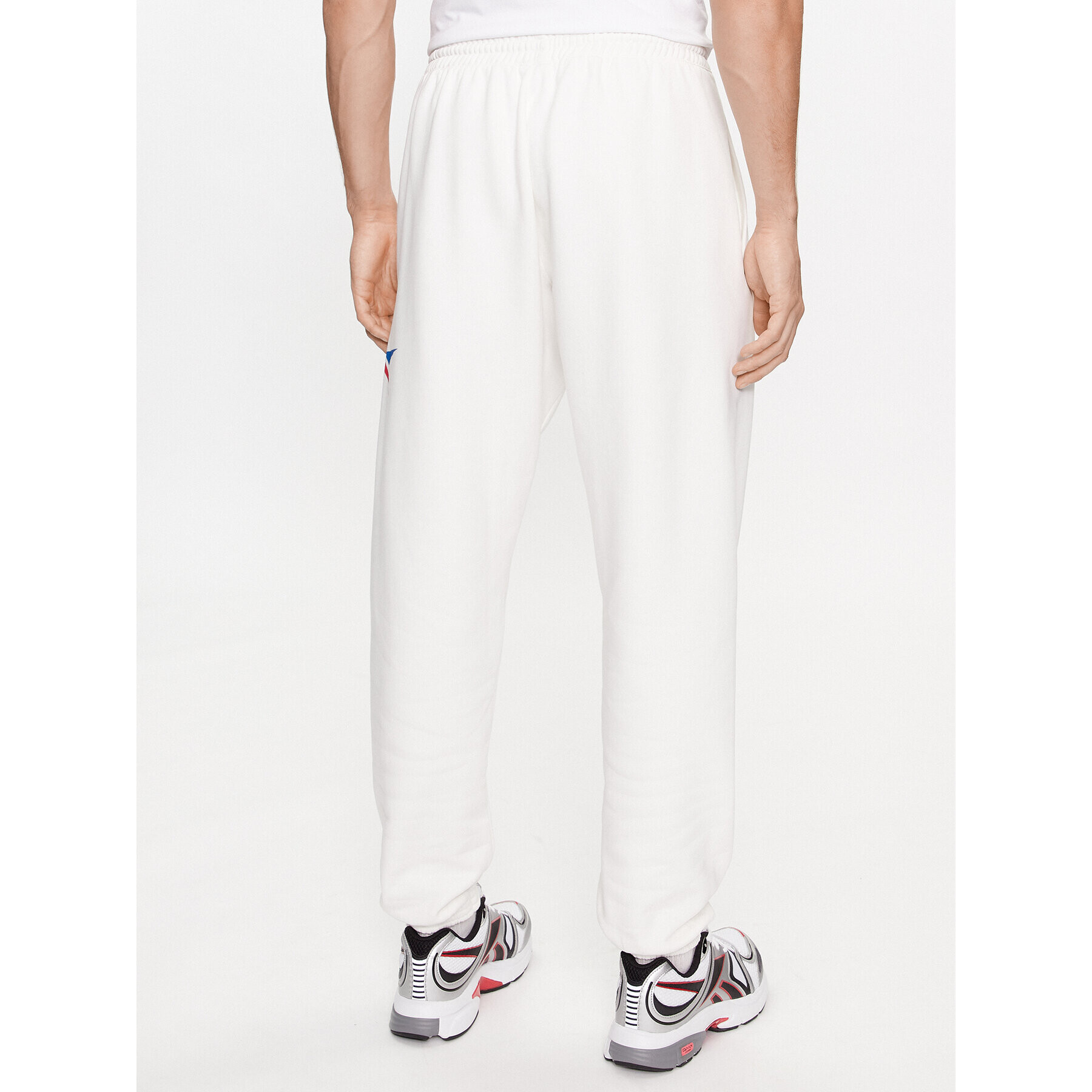 Reebok Долнище анцуг Classics Brand Proud HY7158 Бял Regular Fit - Pepit.bg
