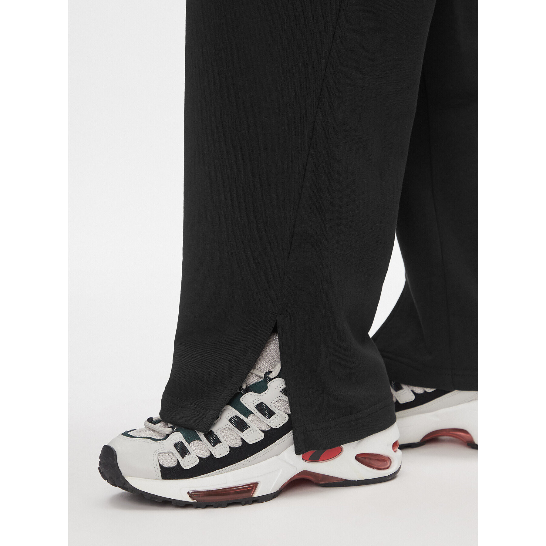 Reebok Долнище анцуг Classics IL4647 Черен Relaxed Fit - Pepit.bg