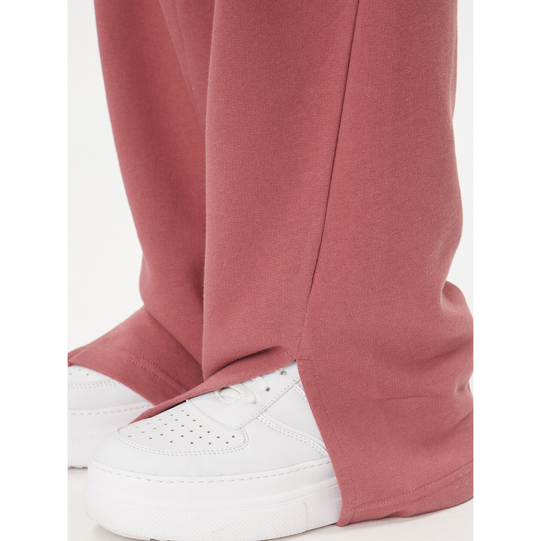 Reebok Долнище анцуг Classics IL4648 Розов Regular Fit - Pepit.bg