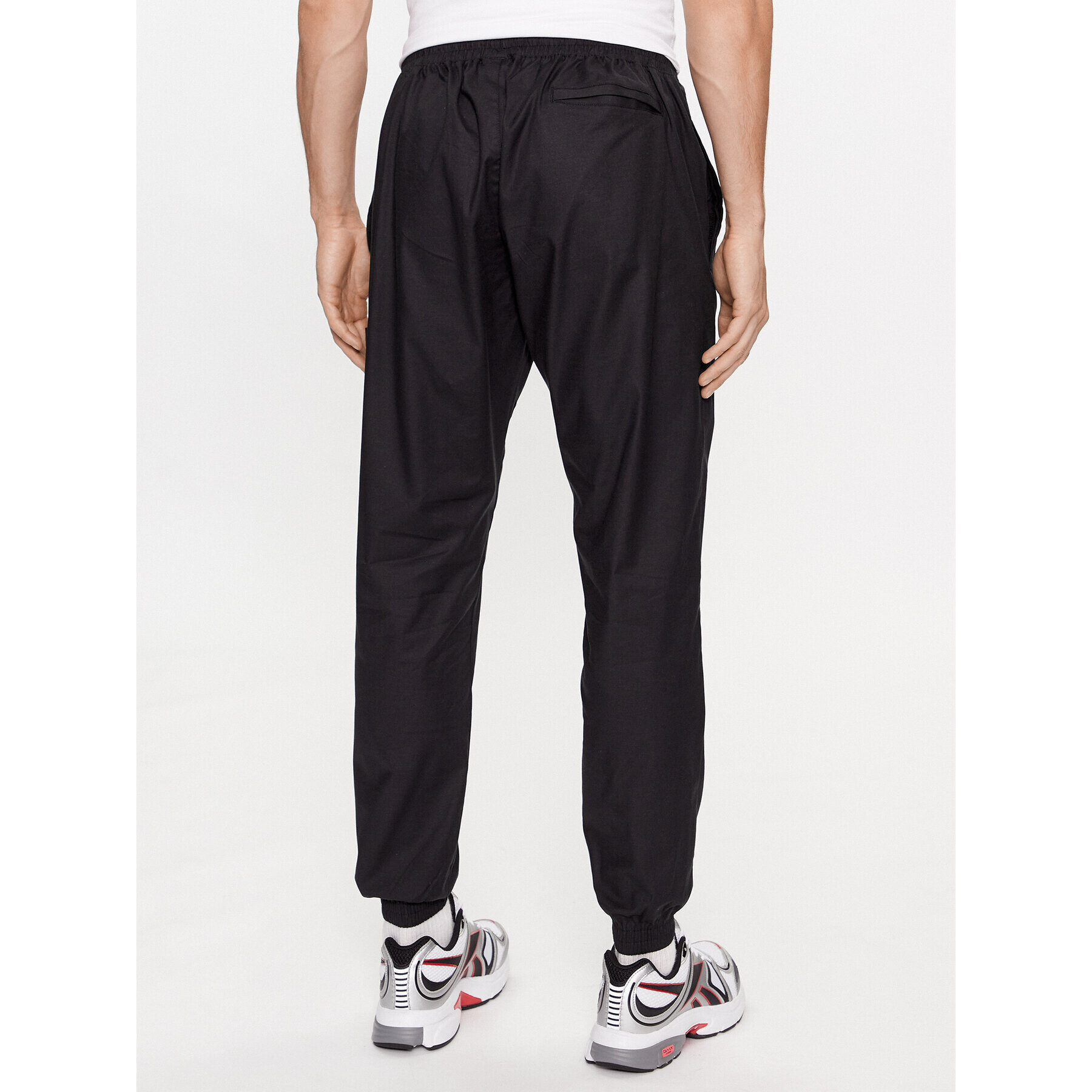 Reebok Долнище анцуг Essentials II0695 Черен Regular Fit - Pepit.bg