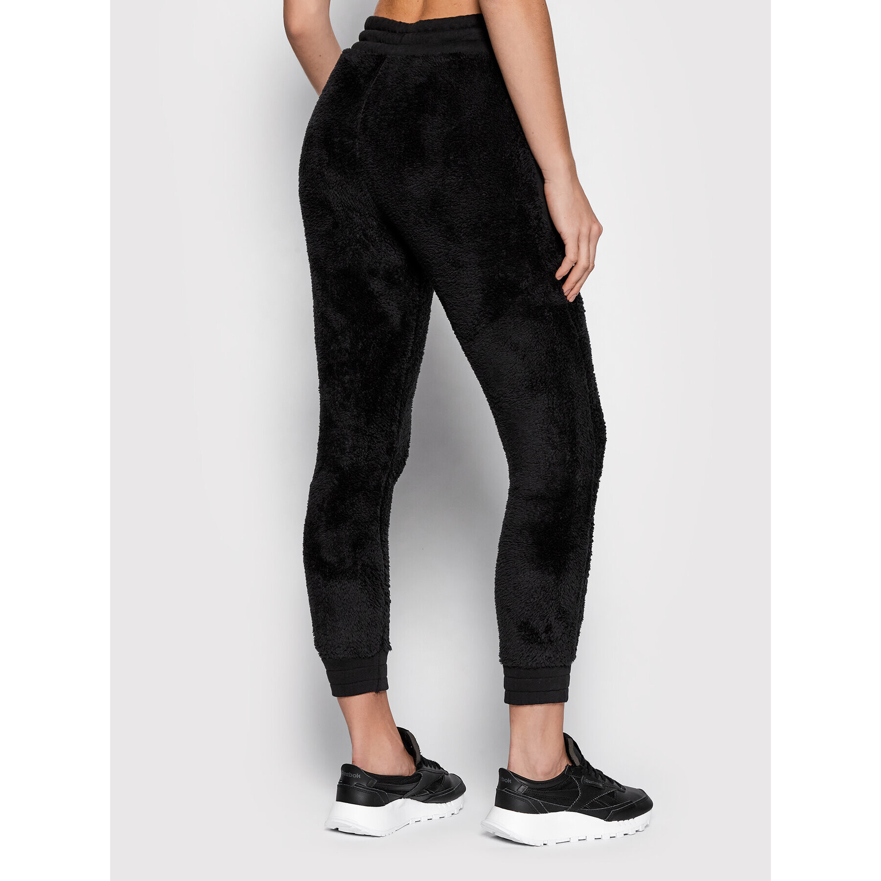 Reebok Долнище анцуг MYT Cozy GS9363 Черен Regular Fit - Pepit.bg