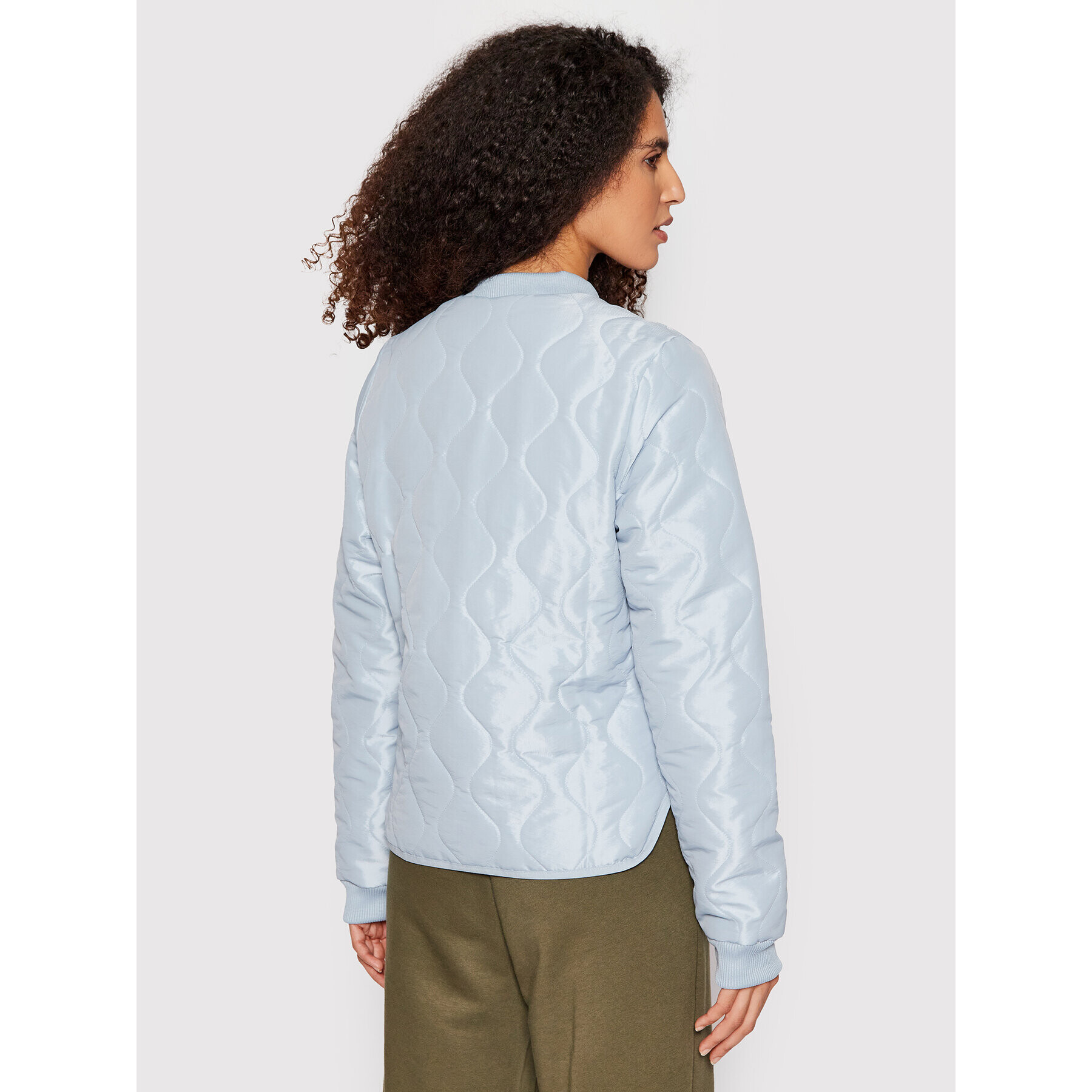 Reebok Яке бомбър Outwear Core GR8934 Син Regular Fit - Pepit.bg