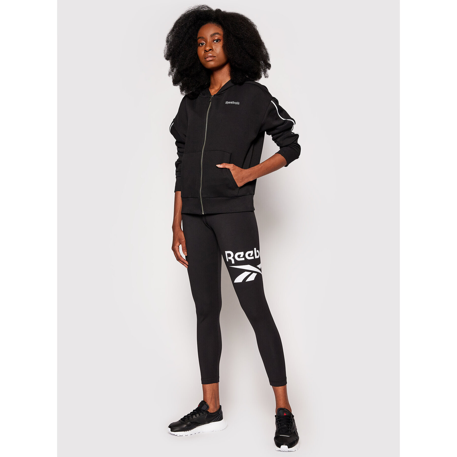 Reebok Клин Identity Logo GL2547 Черен Slim Fit - Pepit.bg