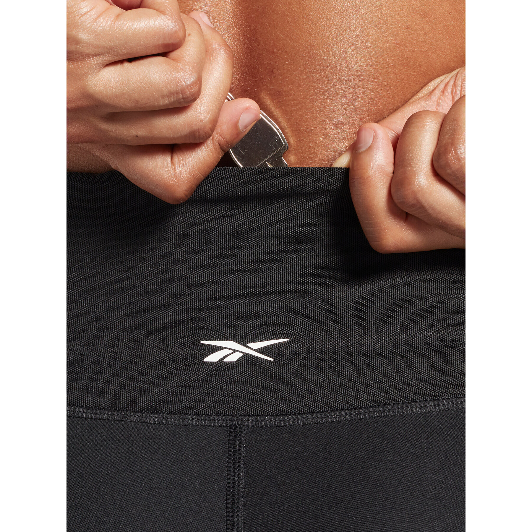 Reebok Клин Lux Perform High-Rise Leggings HS7777 Черен - Pepit.bg