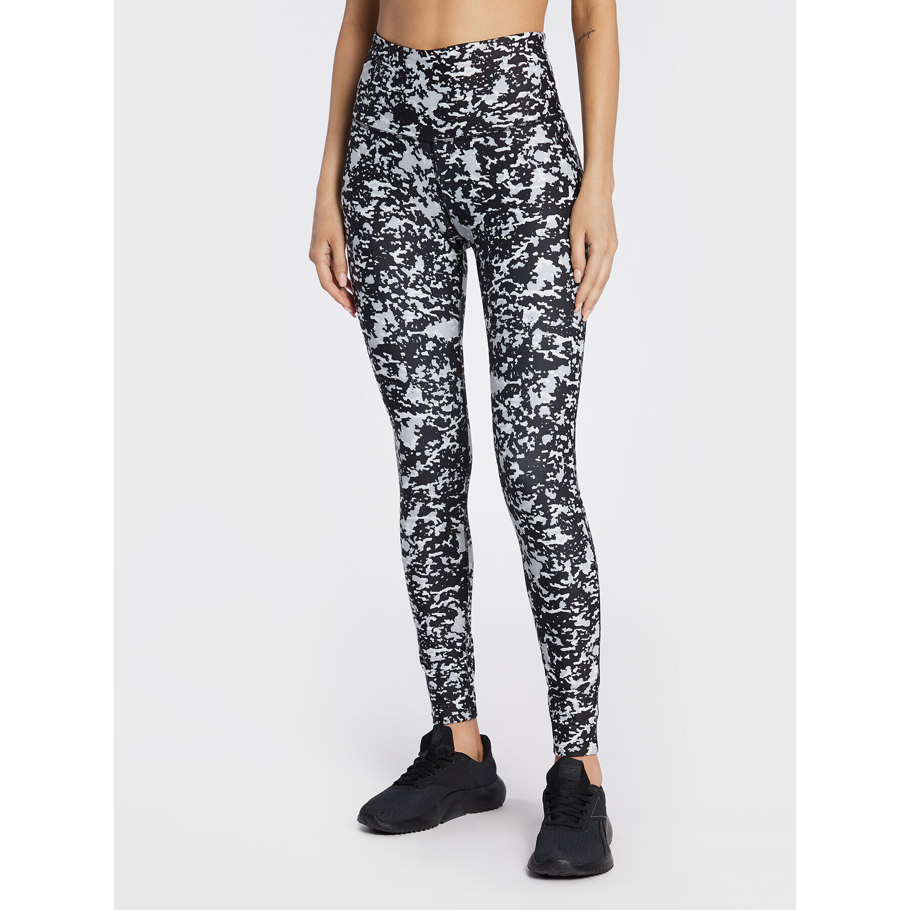 Reebok Клин Modern Safari HM1332 Черен Slim Fit - Pepit.bg