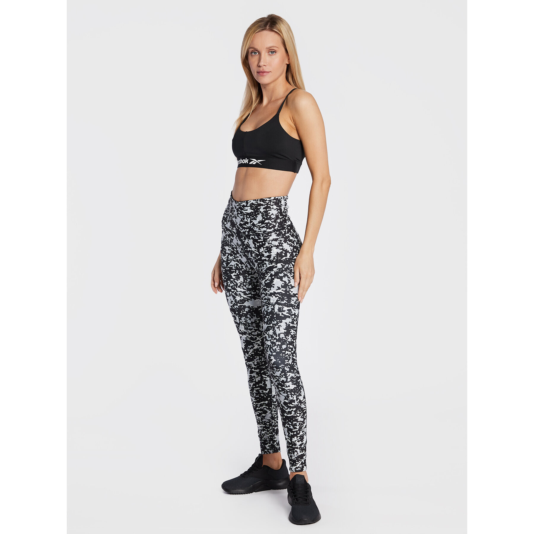 Reebok Клин Modern Safari HM1332 Черен Slim Fit - Pepit.bg