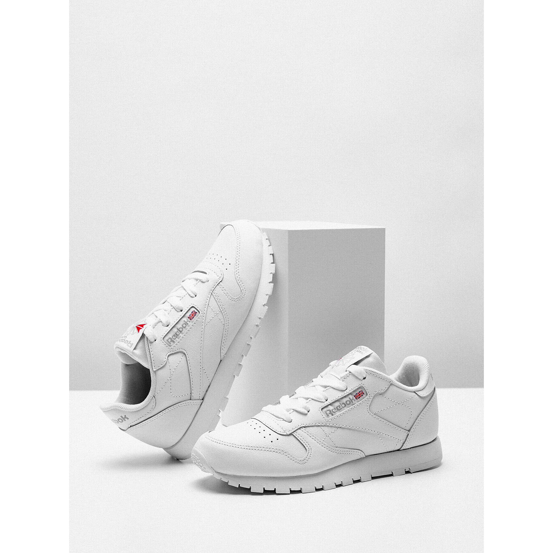 Reebok Обувки Classic Leather 50172 Бял - Pepit.bg