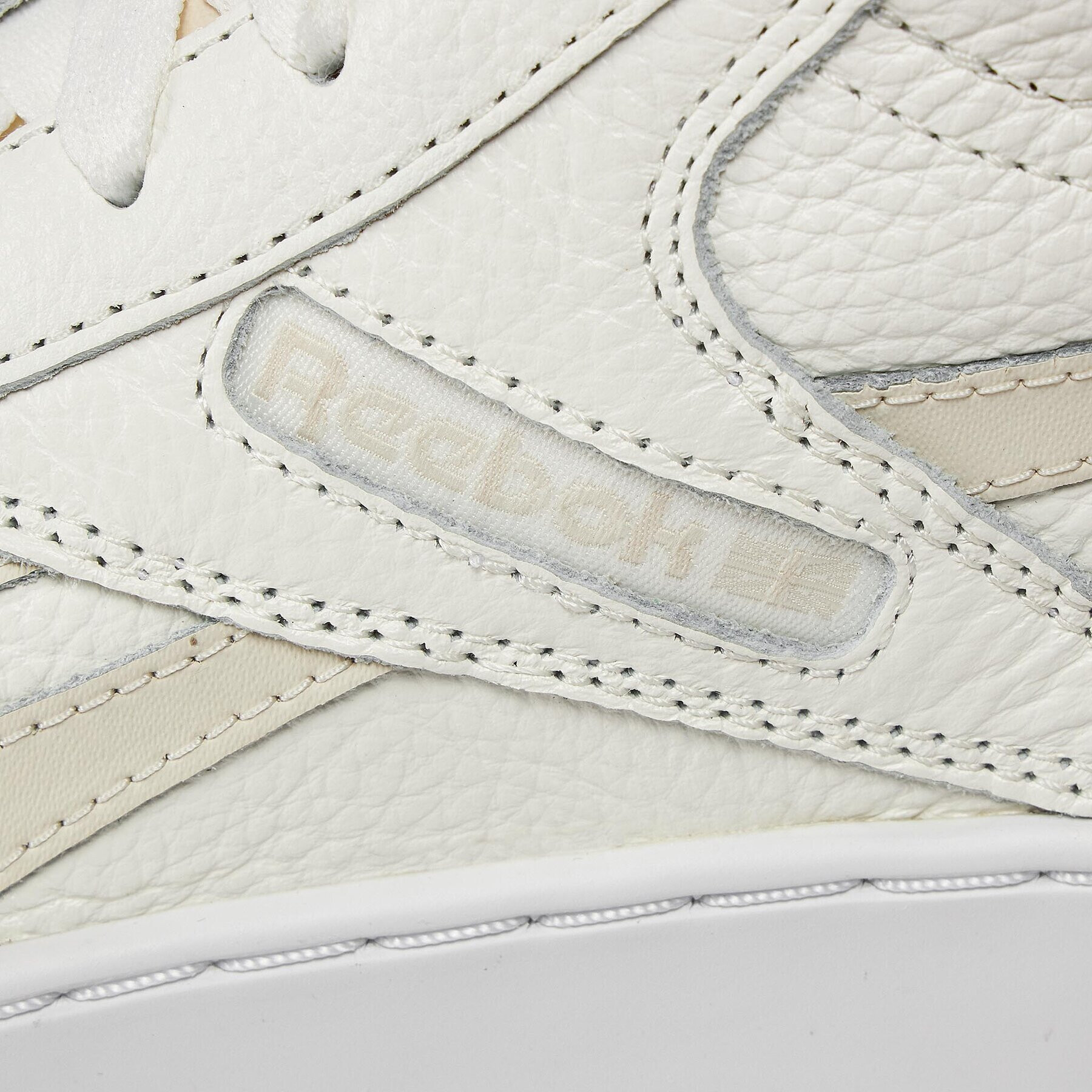 Reebok Обувки Club C Form Hi IE1622 Бял - Pepit.bg
