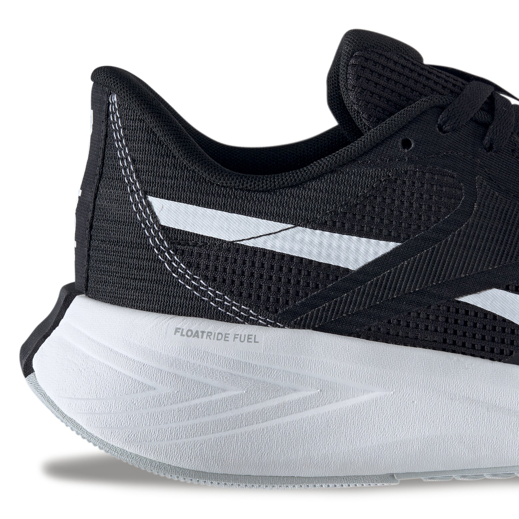 Reebok Обувки Energen Tech Plus Shoes HQ9926 Черен - Pepit.bg