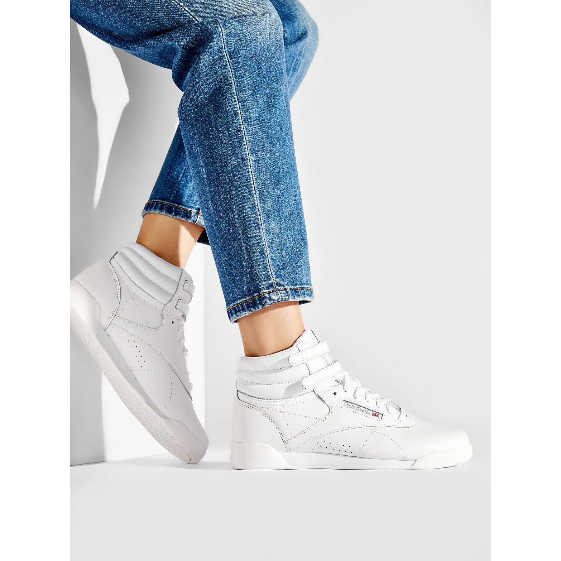 Reebok Обувки F/S Hi CN5750 Бял - Pepit.bg