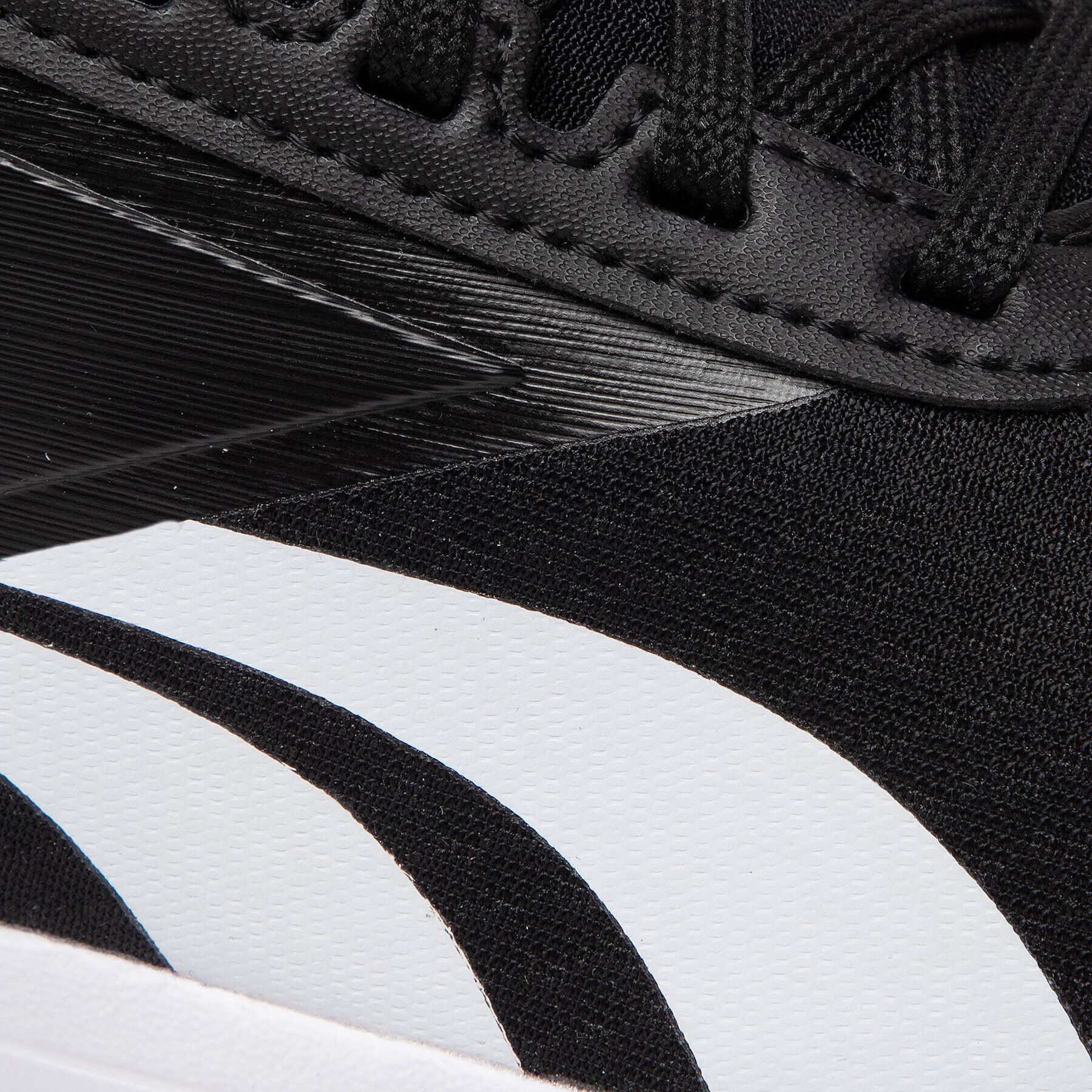 Reebok Обувки Stridium 2.0 GZ2972 Черен - Pepit.bg