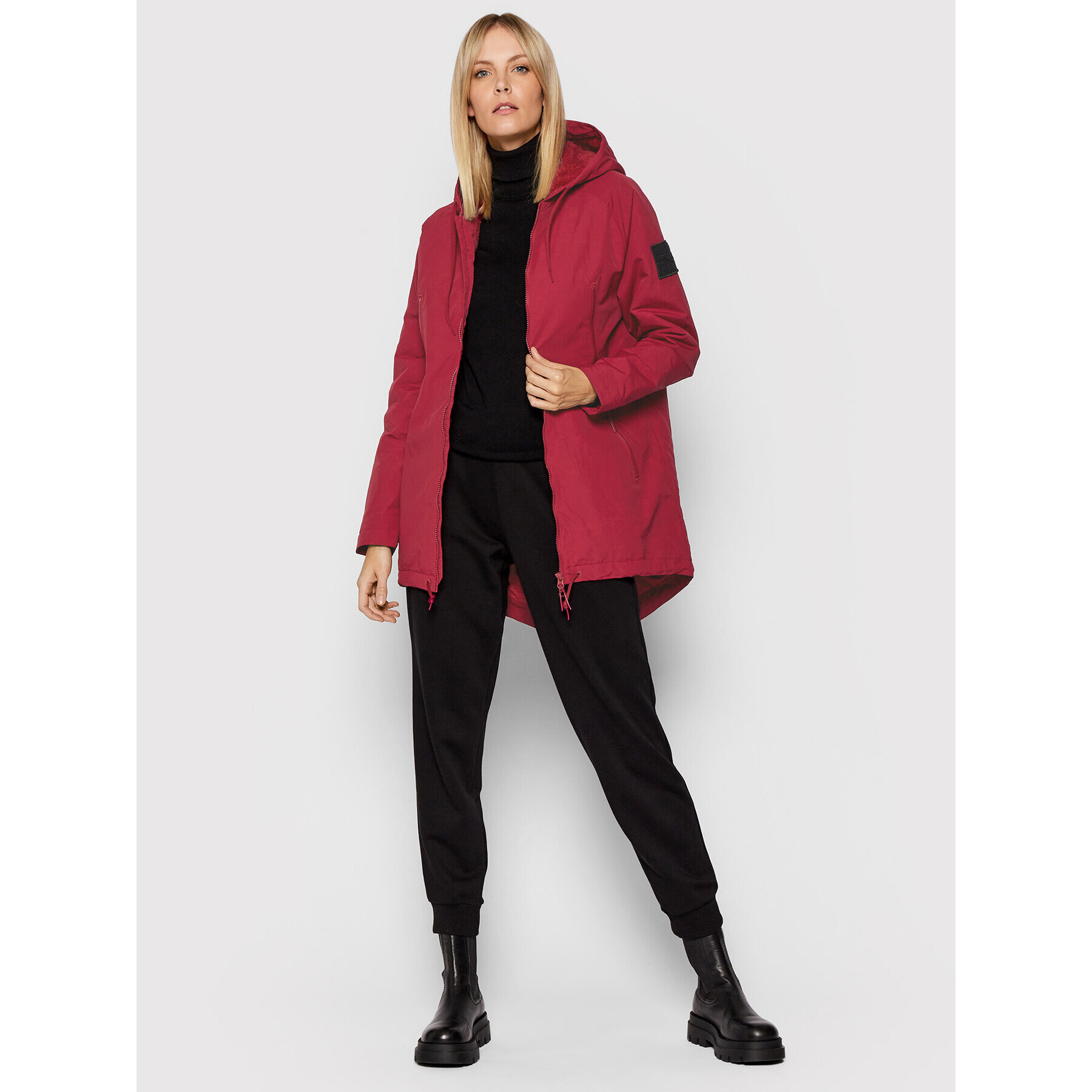 Reebok Парка Outerwear Urban GR8977 Розов Regular Fit - Pepit.bg