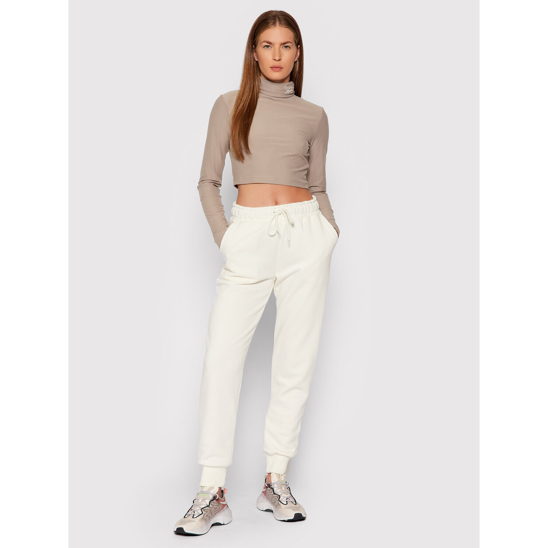 Reebok Поло Classics Cozy GS1701 Бежов Cropped Fit - Pepit.bg