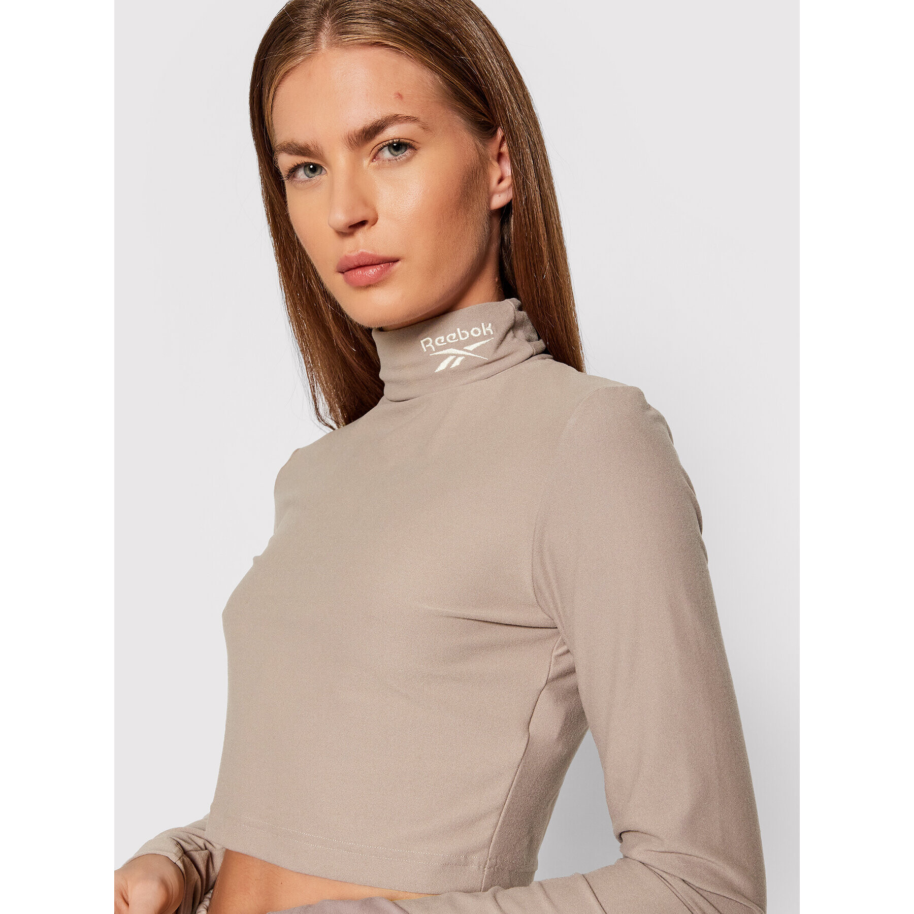 Reebok Поло Classics Cozy GS1701 Бежов Cropped Fit - Pepit.bg