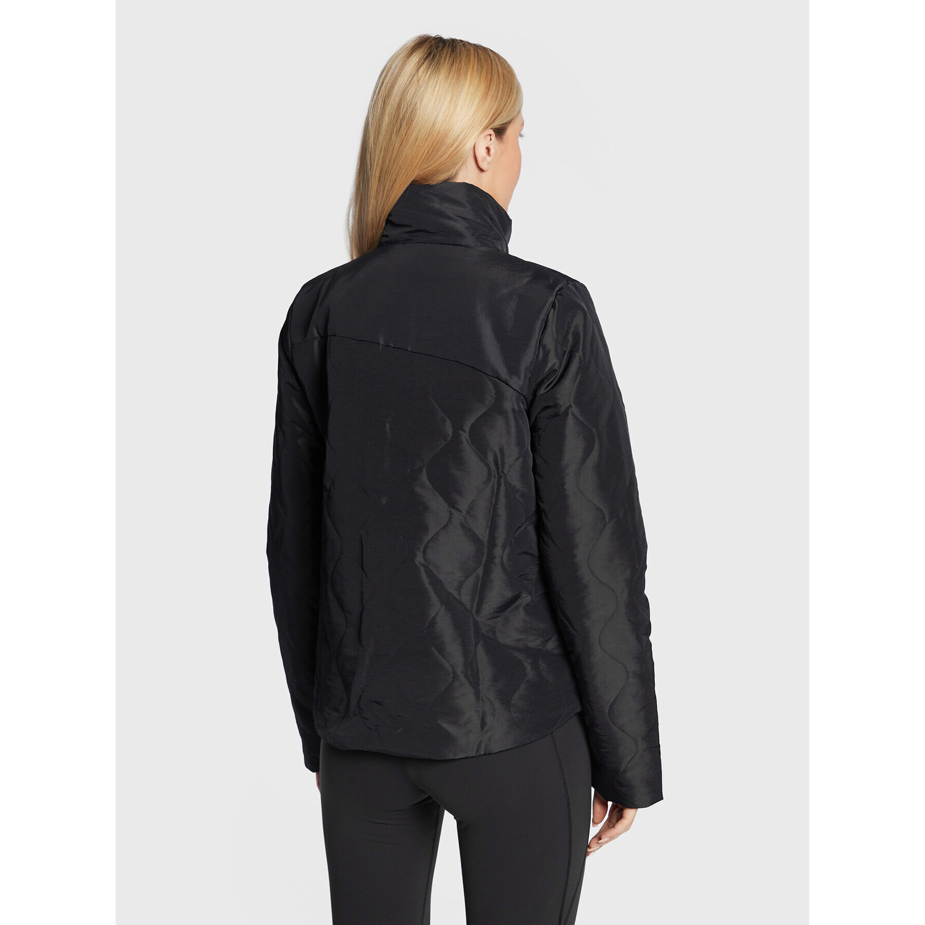 Reebok Пухено яке Thermowarm+Graphene HH7255 Черен Regular Fit - Pepit.bg