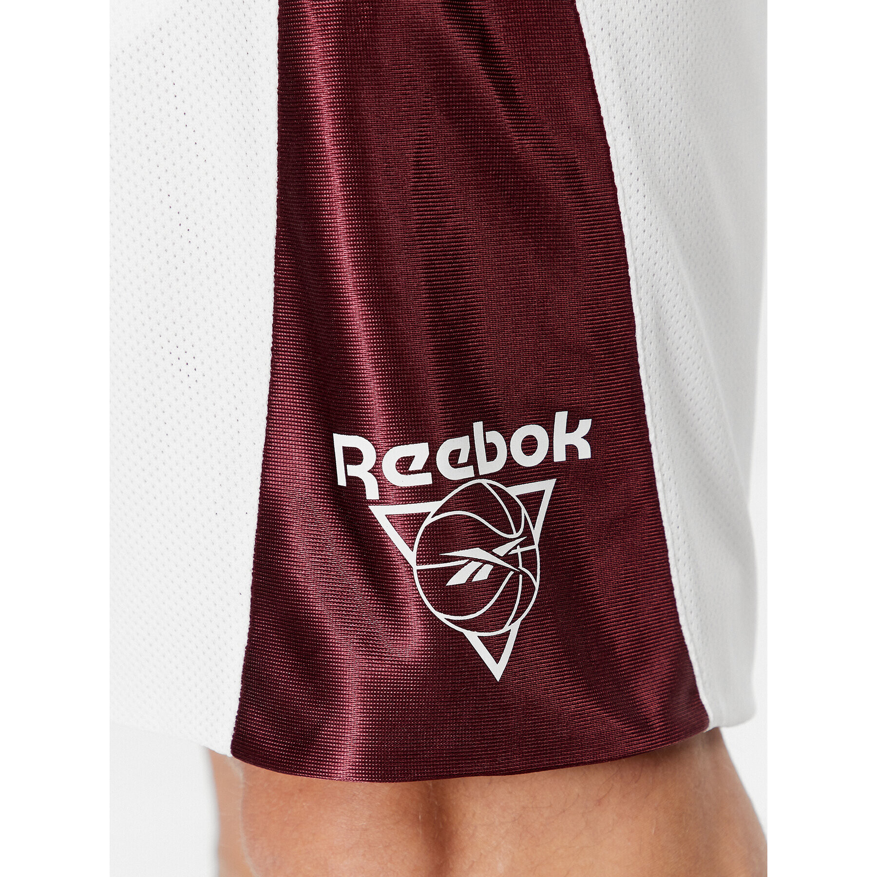 Reebok Спортни шорти Basketball IL1995 Бял Regular Fit - Pepit.bg