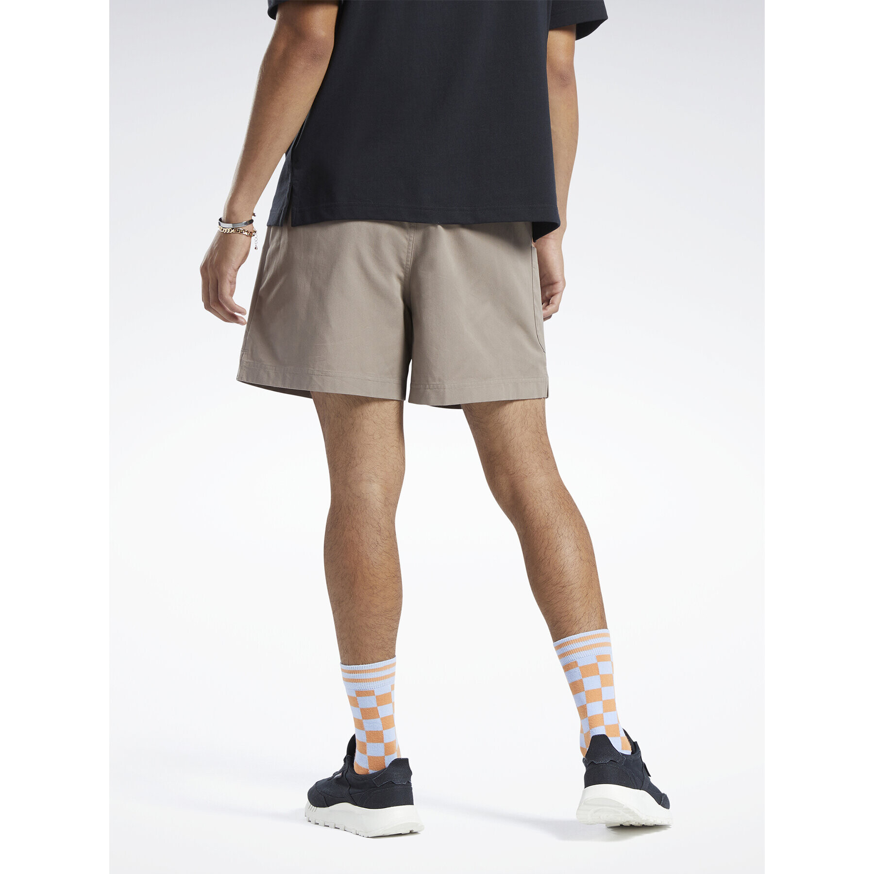 Reebok Спортни шорти Classics Skateboard Shorts HT8174 Кафяв - Pepit.bg