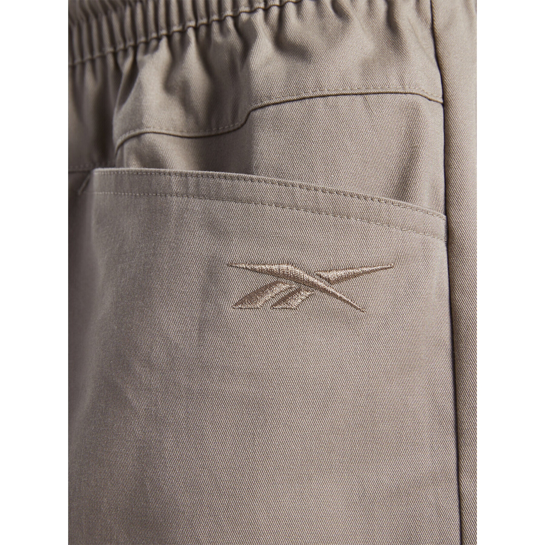 Reebok Спортни шорти Classics Skateboard Shorts HT8174 Кафяв - Pepit.bg
