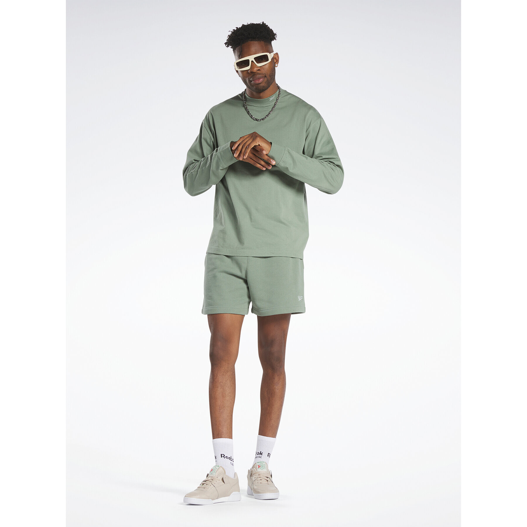 Reebok Спортни шорти Classics Wardrobe Essentials Shorts H66172 Зелен - Pepit.bg