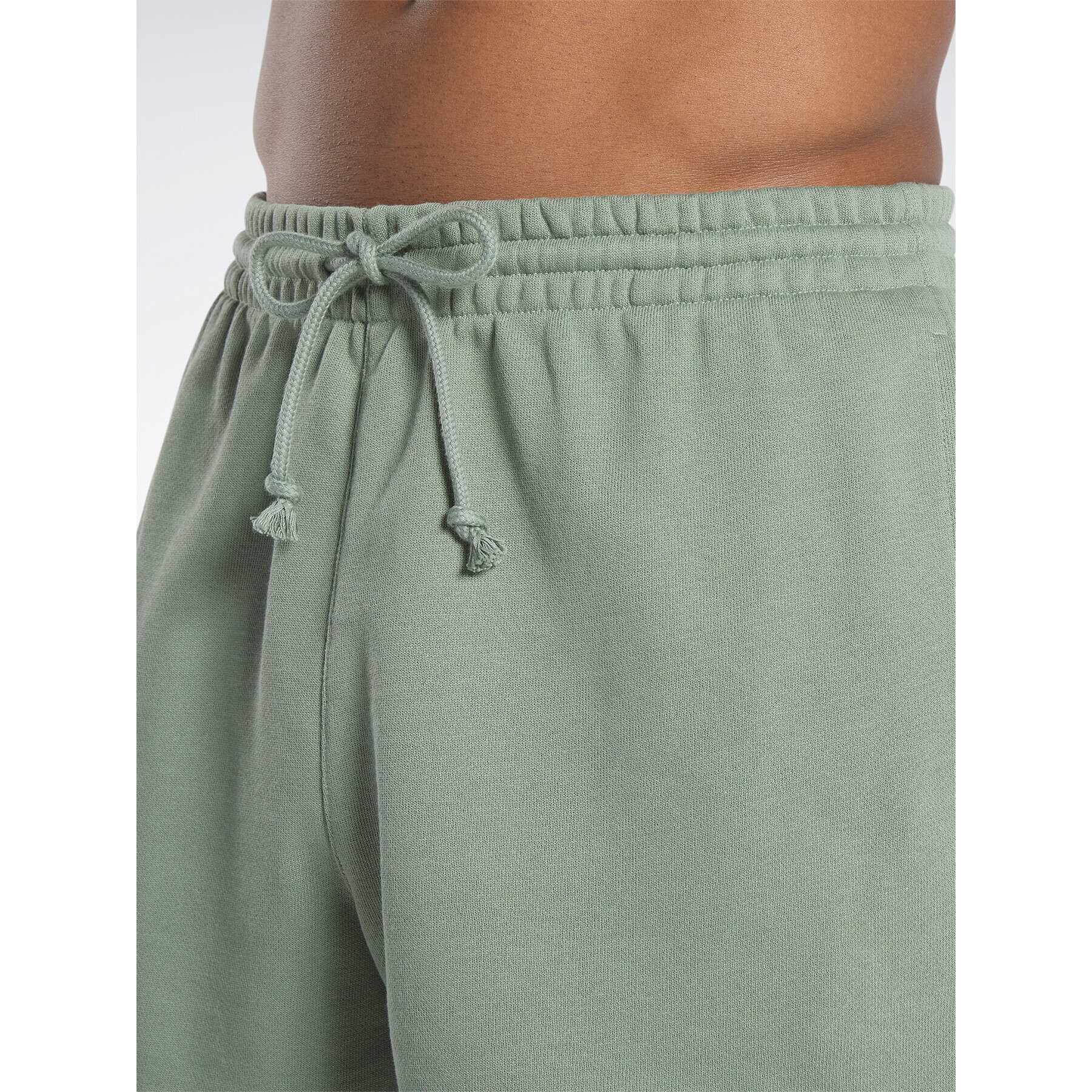 Reebok Спортни шорти Classics Wardrobe Essentials Shorts H66172 Зелен - Pepit.bg