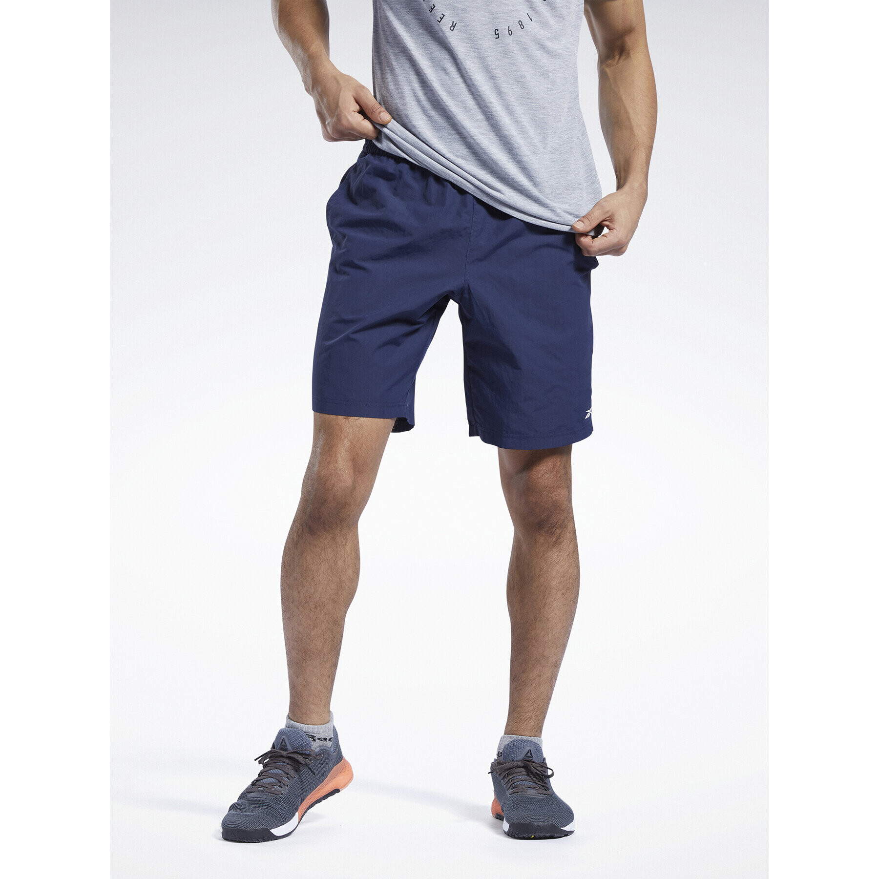 Reebok Спортни шорти Training Essentials Utility Shorts GU0795 Син - Pepit.bg