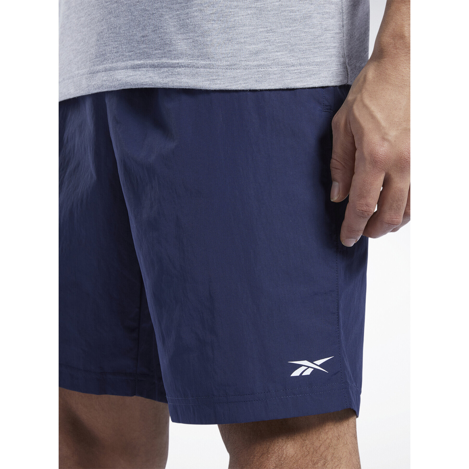 Reebok Спортни шорти Training Essentials Utility Shorts GU0795 Син - Pepit.bg