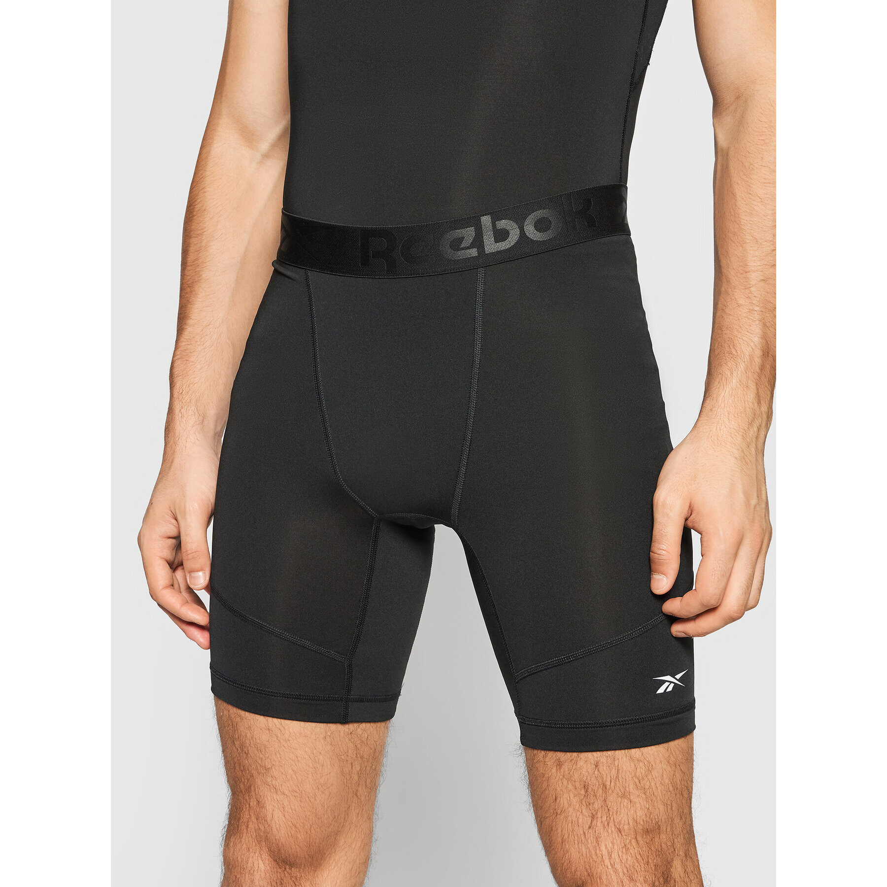 Reebok Спортни шорти Workout Ready Compression FP9104 Черен Compression Fit - Pepit.bg