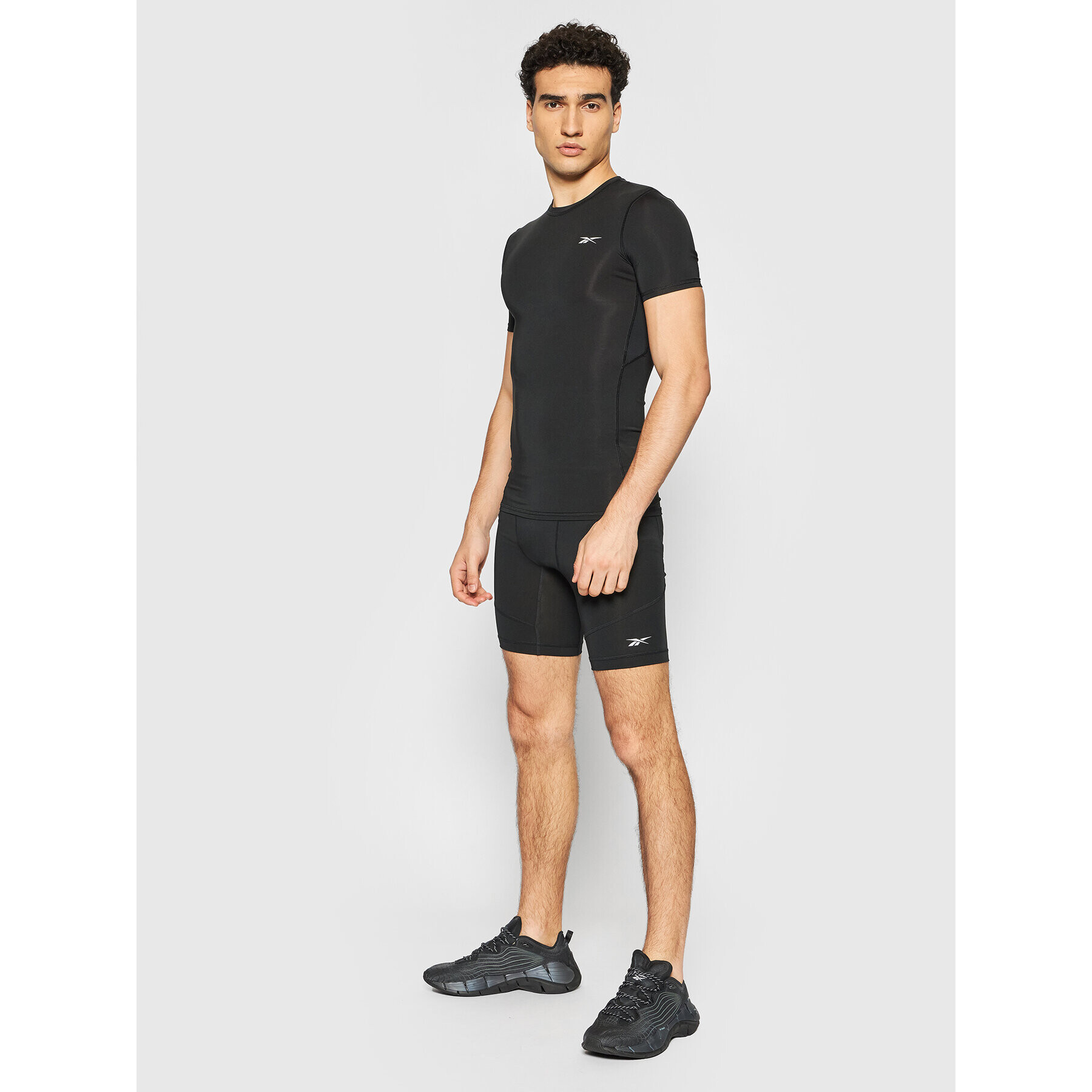 Reebok Спортни шорти Workout Ready Compression FP9104 Черен Compression Fit - Pepit.bg