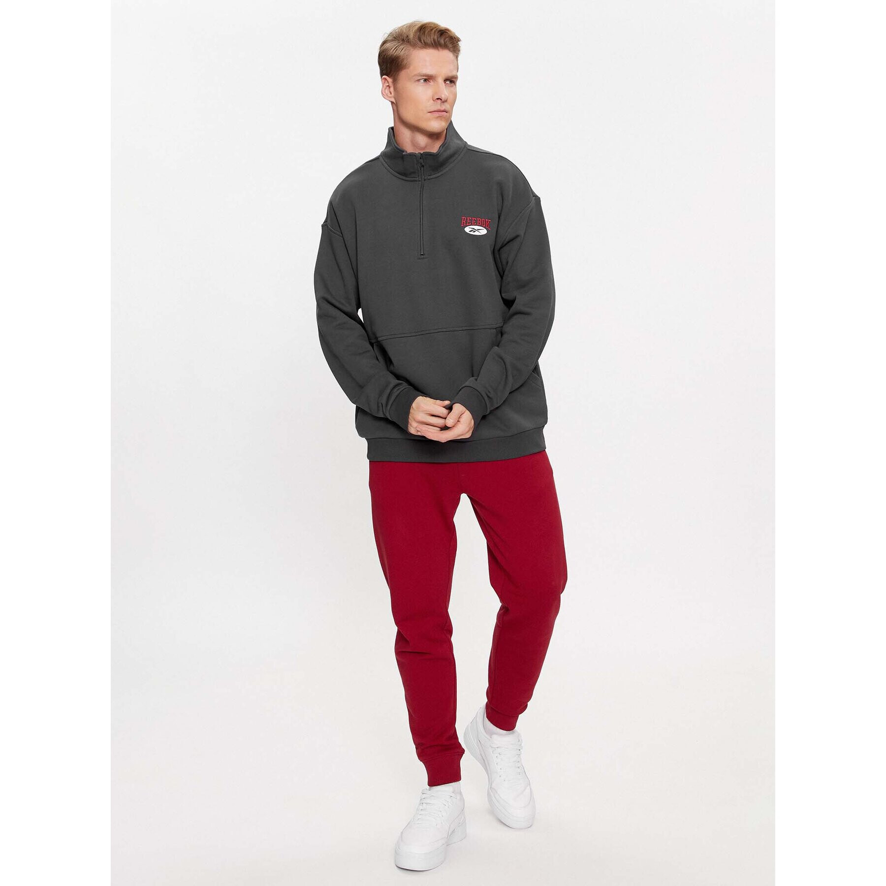 Reebok Суитшърт Archive Essentials IL8801 Сив Regular Fit - Pepit.bg