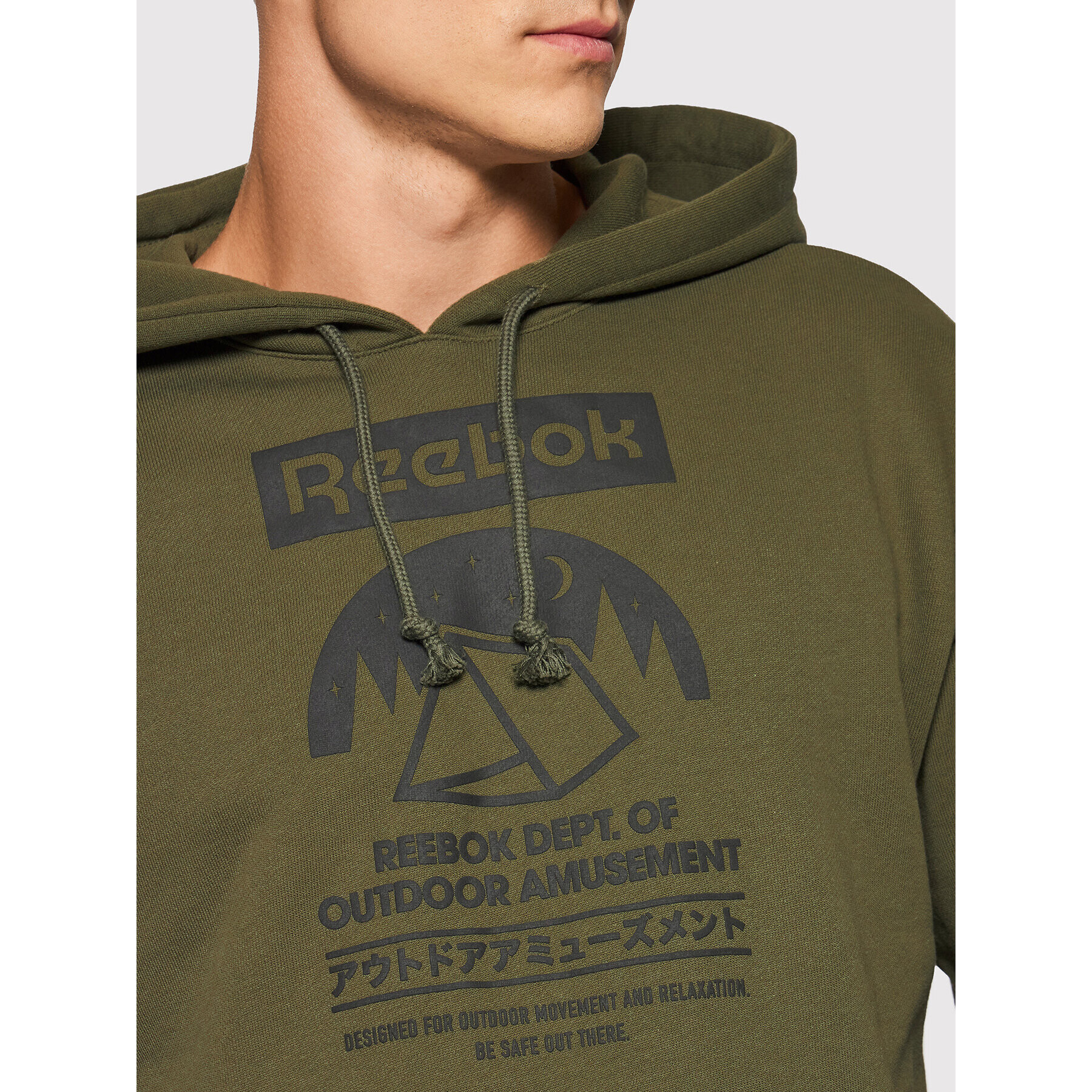 Reebok Суитшърт Cl Camping Graphic Hoodie GS4194 Зелен Relaxed Fit - Pepit.bg