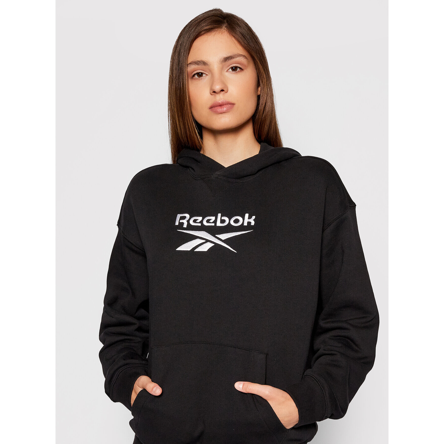 Reebok Суитшърт Classics Big Logo GS1736 Черен Oversize - Pepit.bg