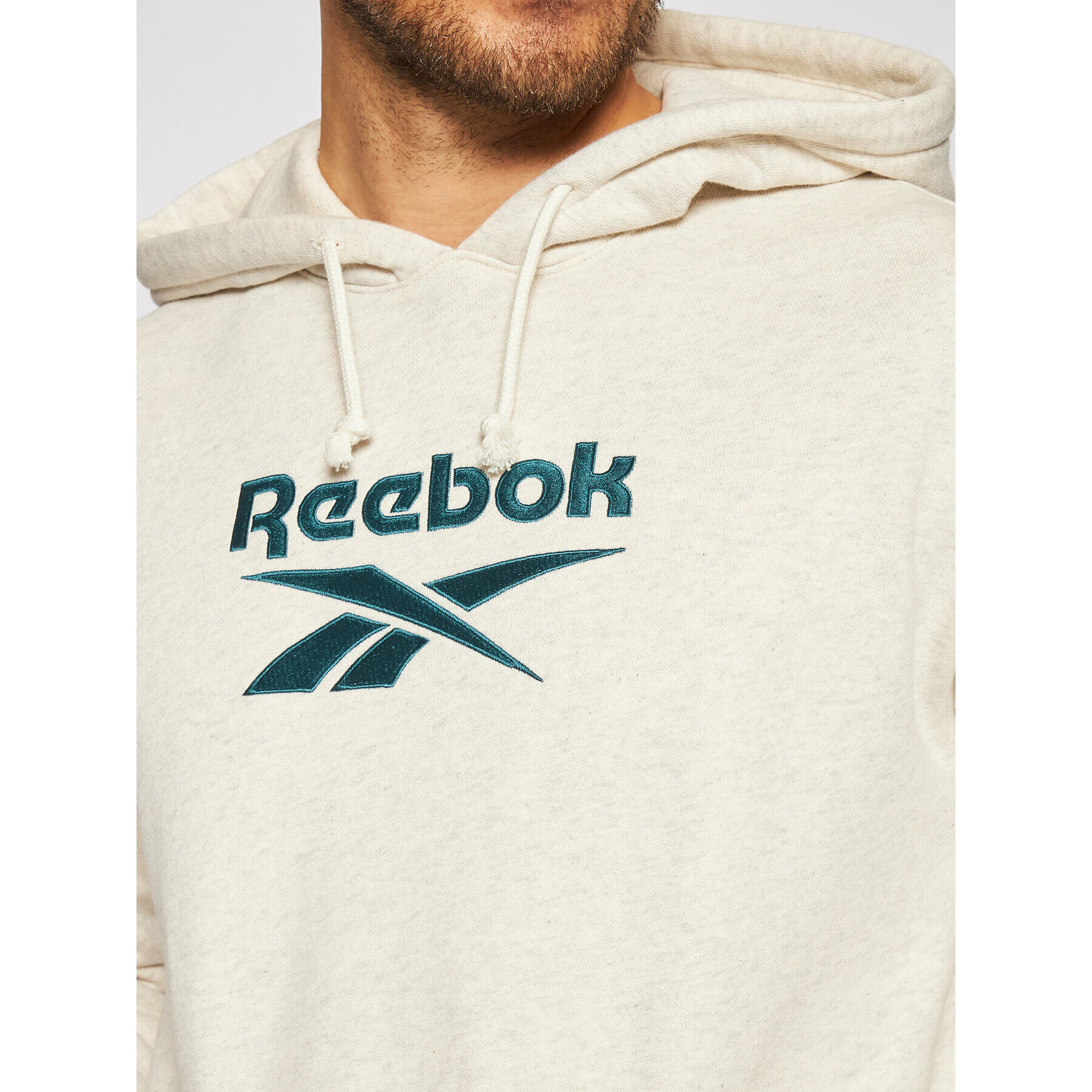 Reebok Суитшърт Classics Foundation Vector GS9147 Сив Oversize - Pepit.bg