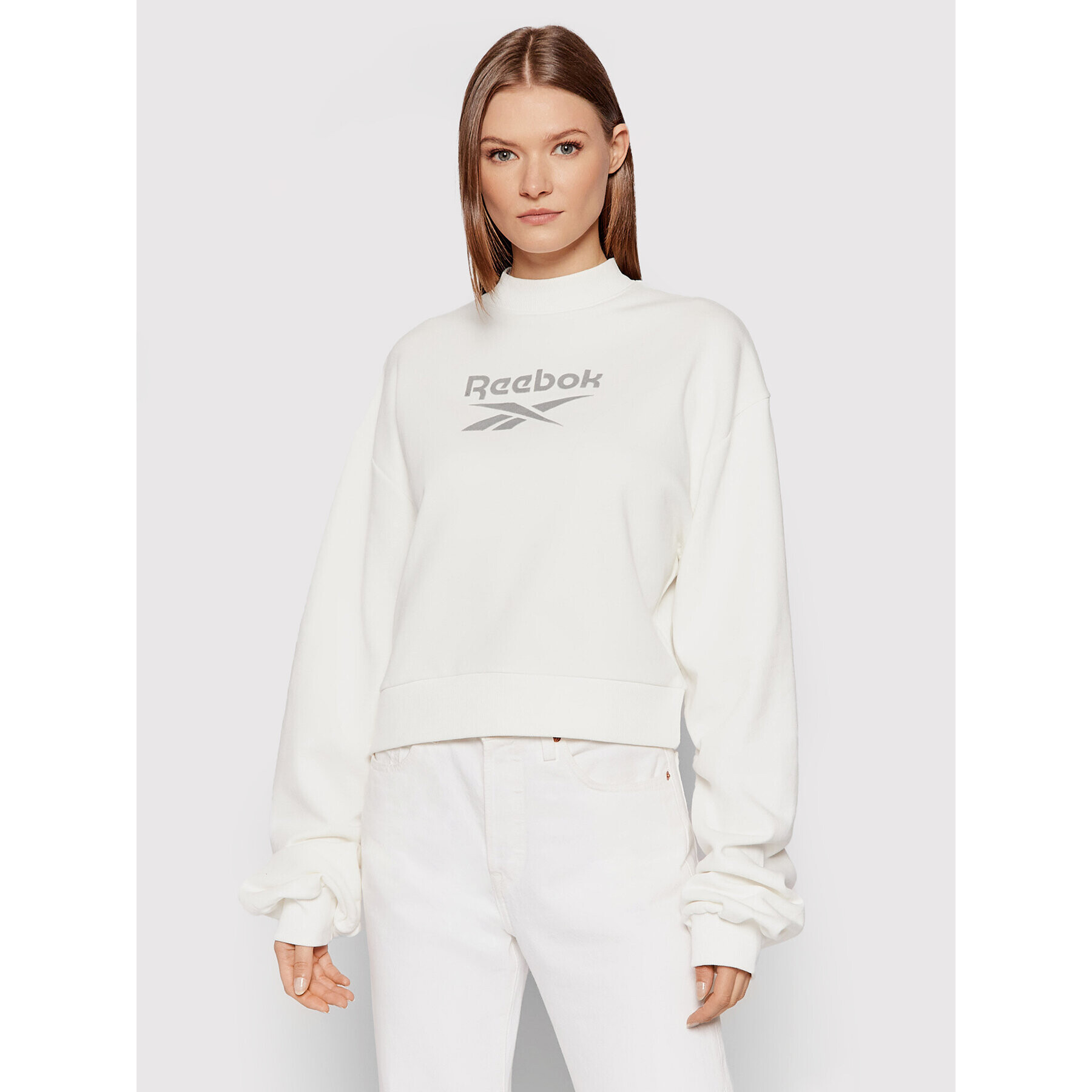 Reebok Classic Суитшърт Classics Mock Neck Crew GN4960 Бял Loose Fit - Pepit.bg