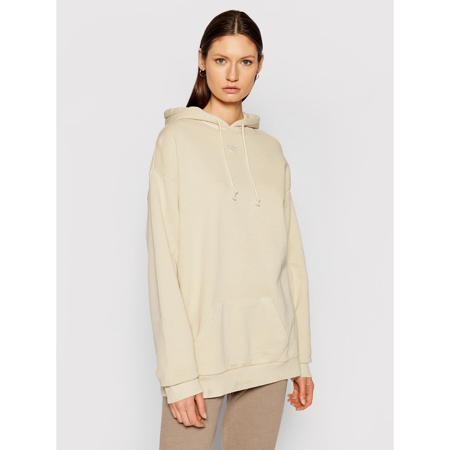 Reebok Суитшърт Classics Natural Dye GN4924 Бежов Oversized - Pepit.bg