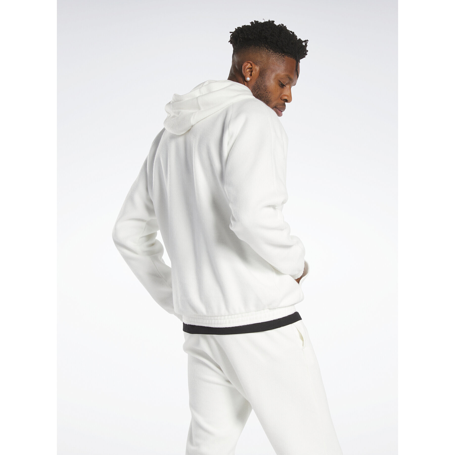 Reebok Суитшърт Classics Wardrobe Essentials Hoodie H66175 Бял - Pepit.bg