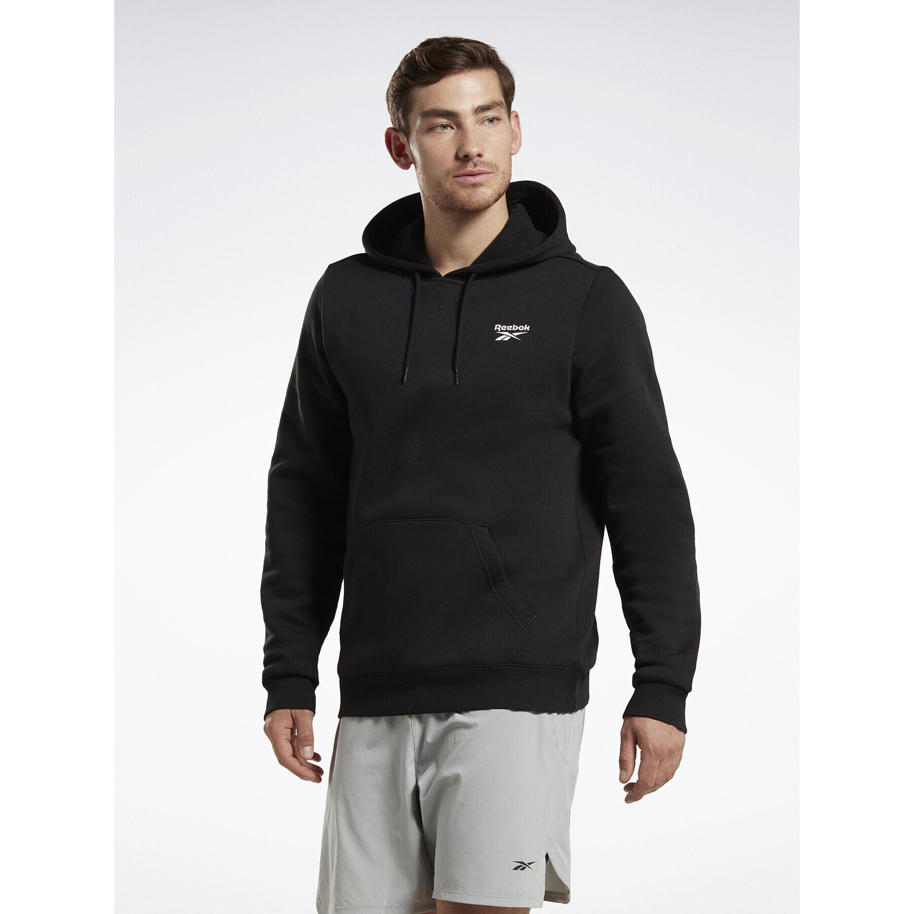 Reebok Суитшърт Identity Fleece Over-the-Head Hoodie IB2993 Черен - Pepit.bg