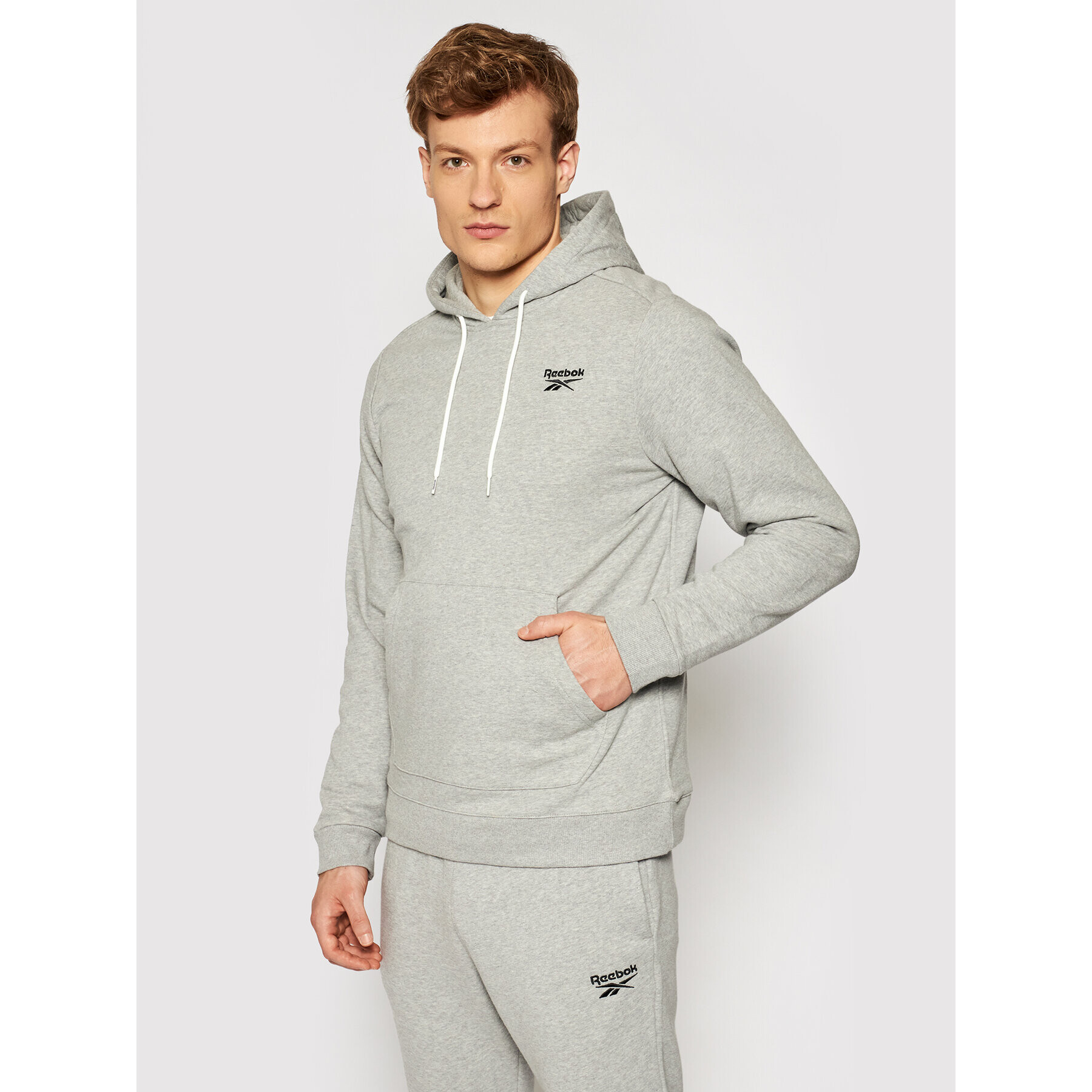 Reebok Суитшърт Identity GI8516 Сив Regular Fit - Pepit.bg