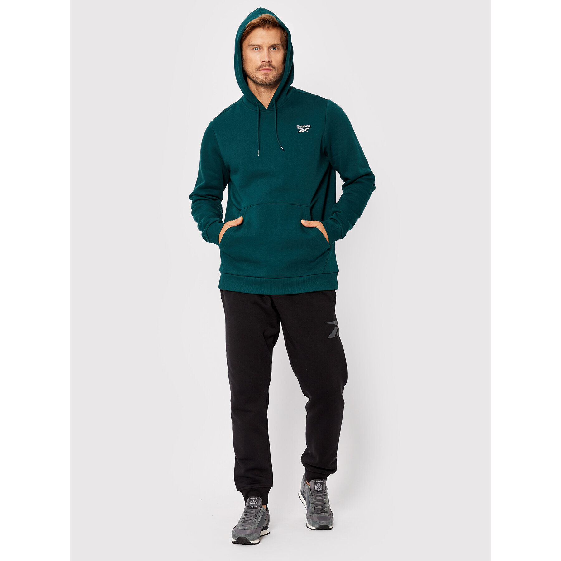 Reebok Суитшърт Identity HJ9939 Зелен Regular Fit - Pepit.bg