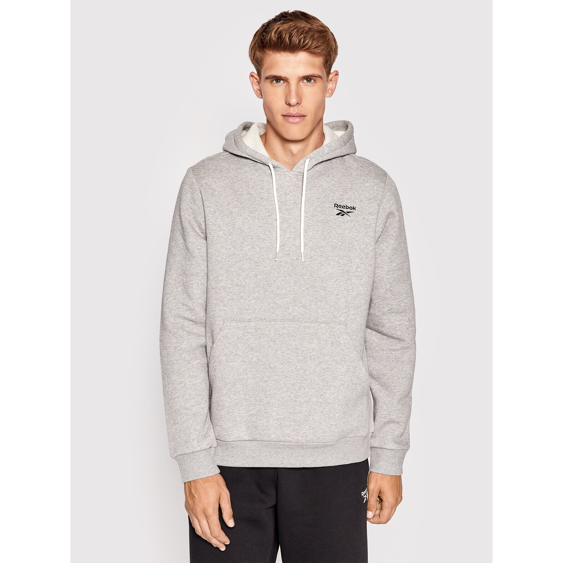 Reebok Суитшърт Identity HS7115 Сив Regular Fit - Pepit.bg