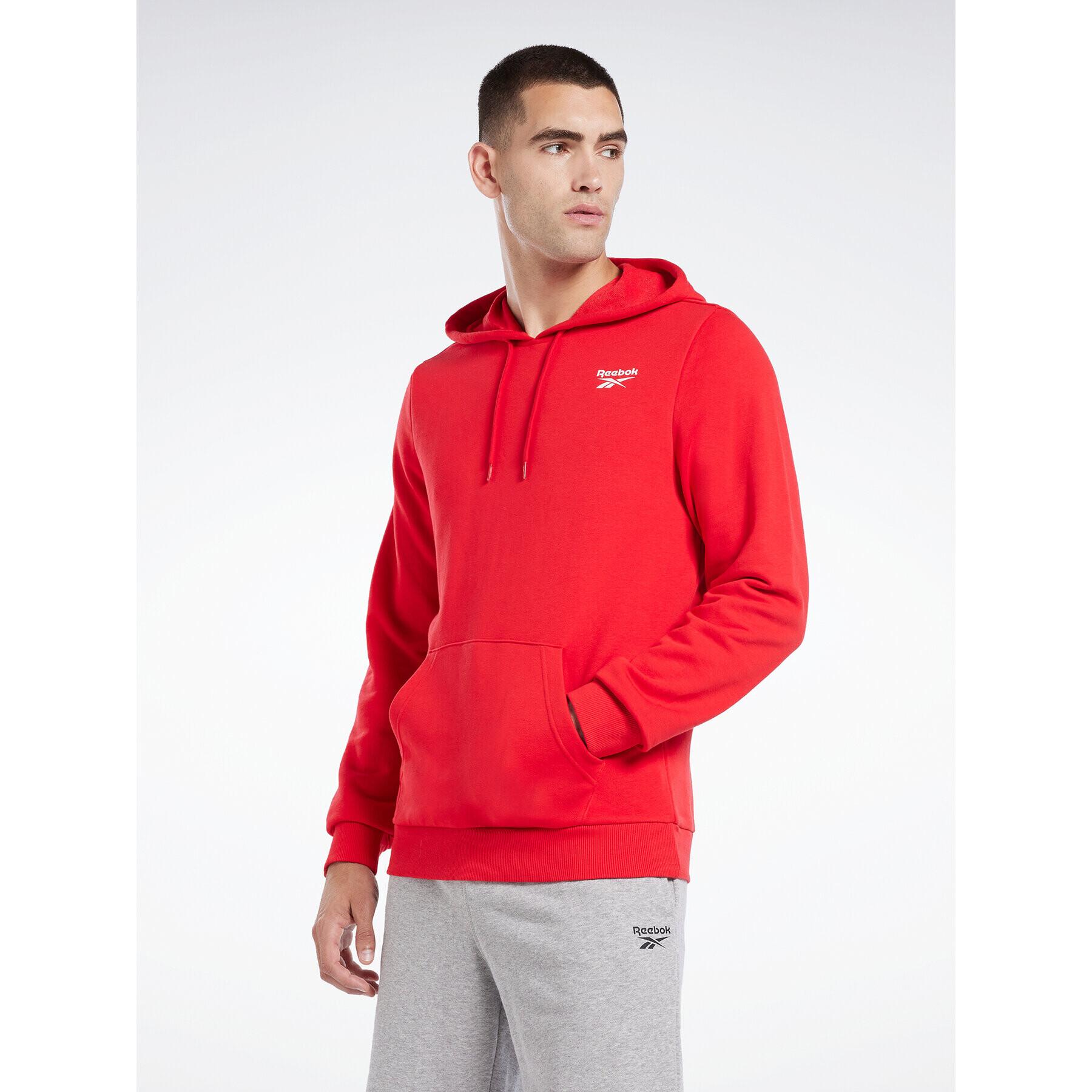 Reebok Суитшърт Identity Logo HA9276 Червен Regular Fit - Pepit.bg