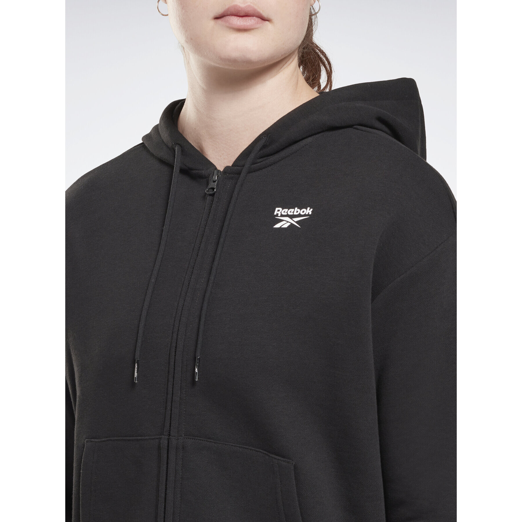 Reebok Суитшърт Identity Small Logo H54754 Черен Regular Fit - Pepit.bg
